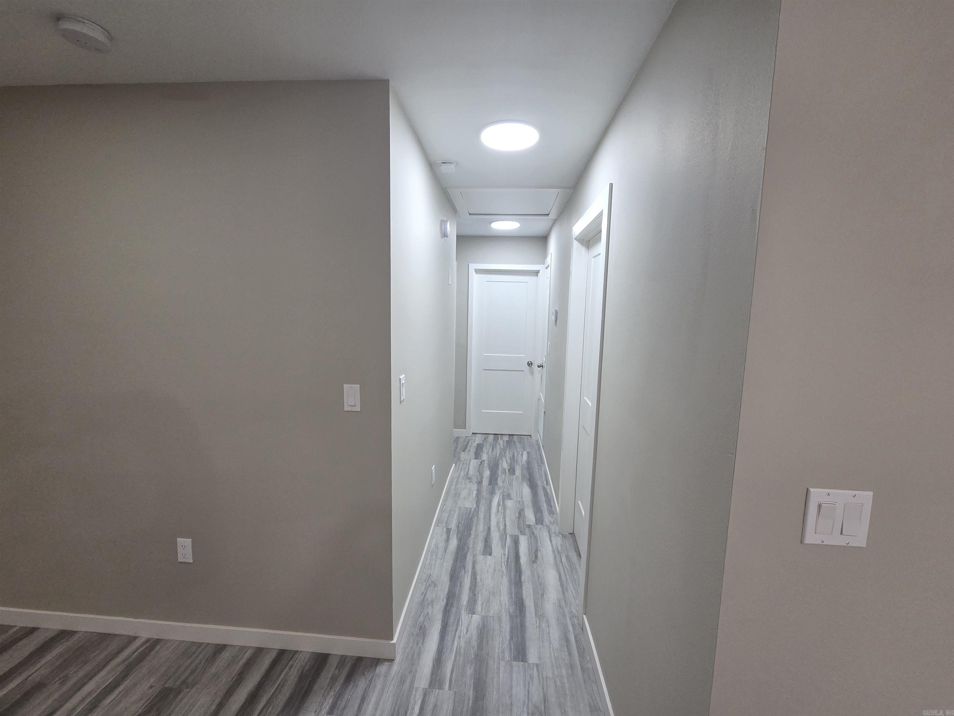 305 Thomas Circle Property Photo 15