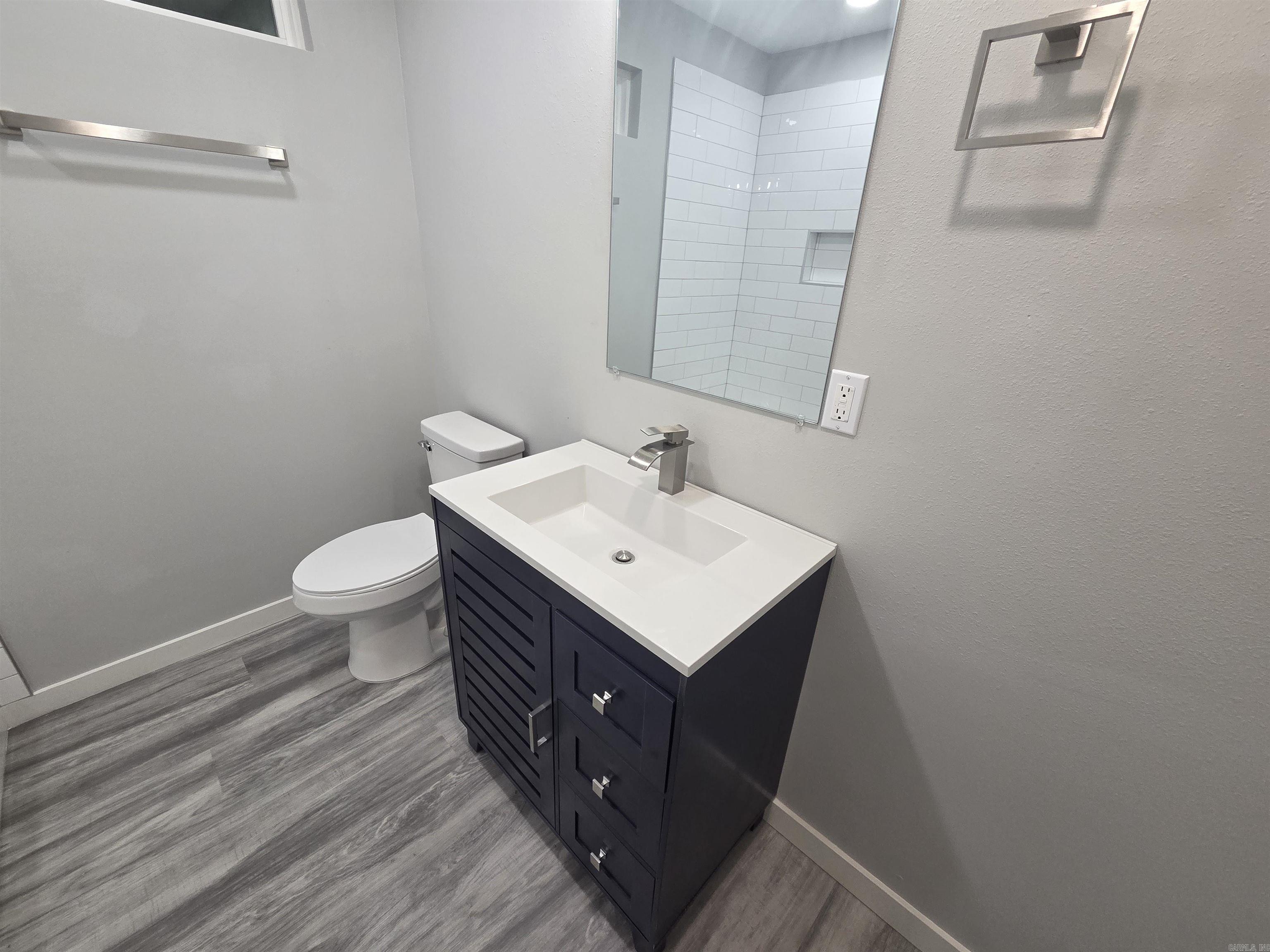 305 Thomas Circle Property Photo 21