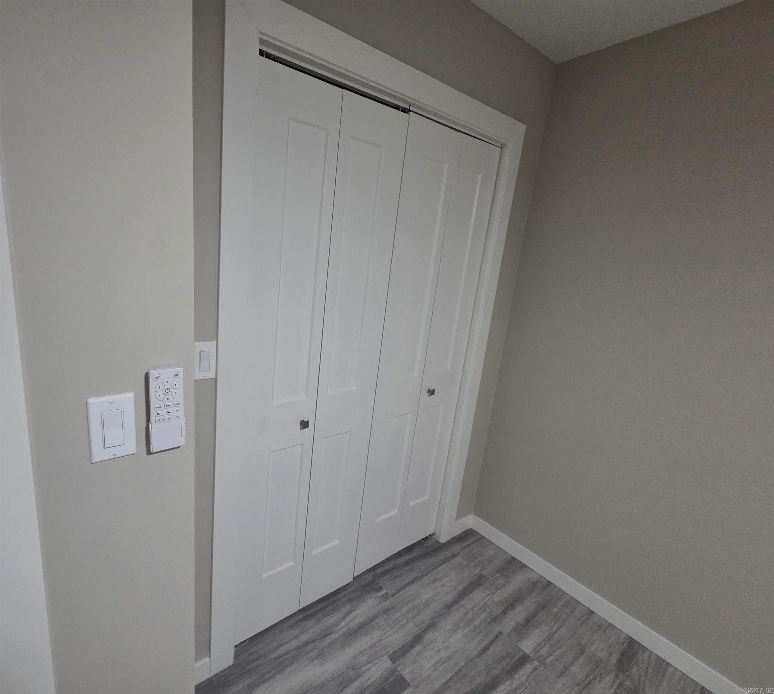 305 Thomas Circle Property Photo 35