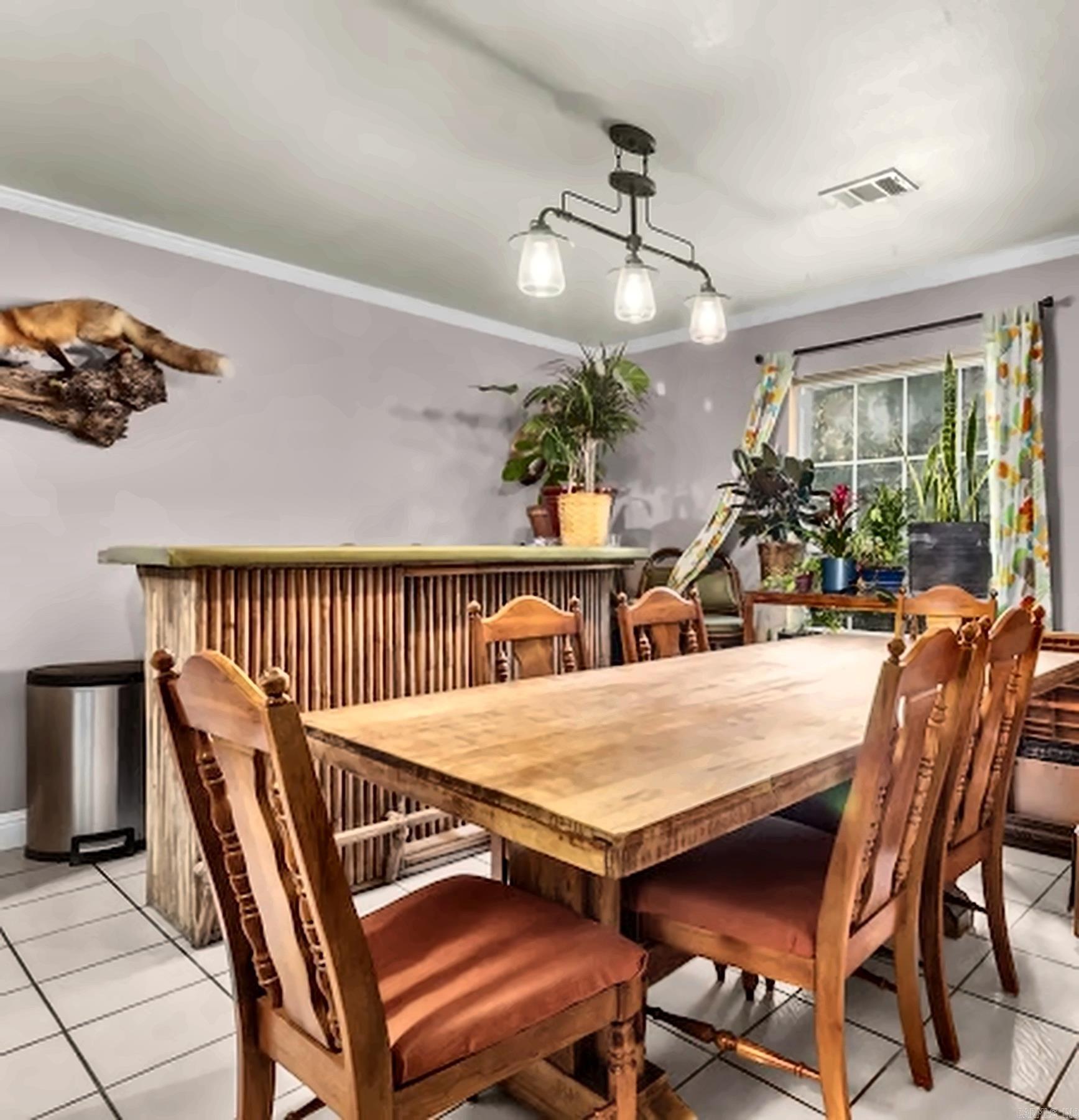 5703 Fairview Road Property Photo 8
