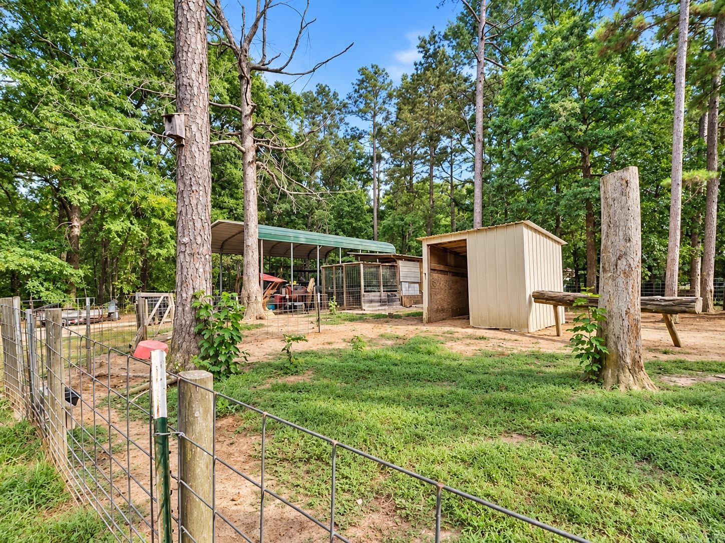 5703 Fairview Road Property Photo 26