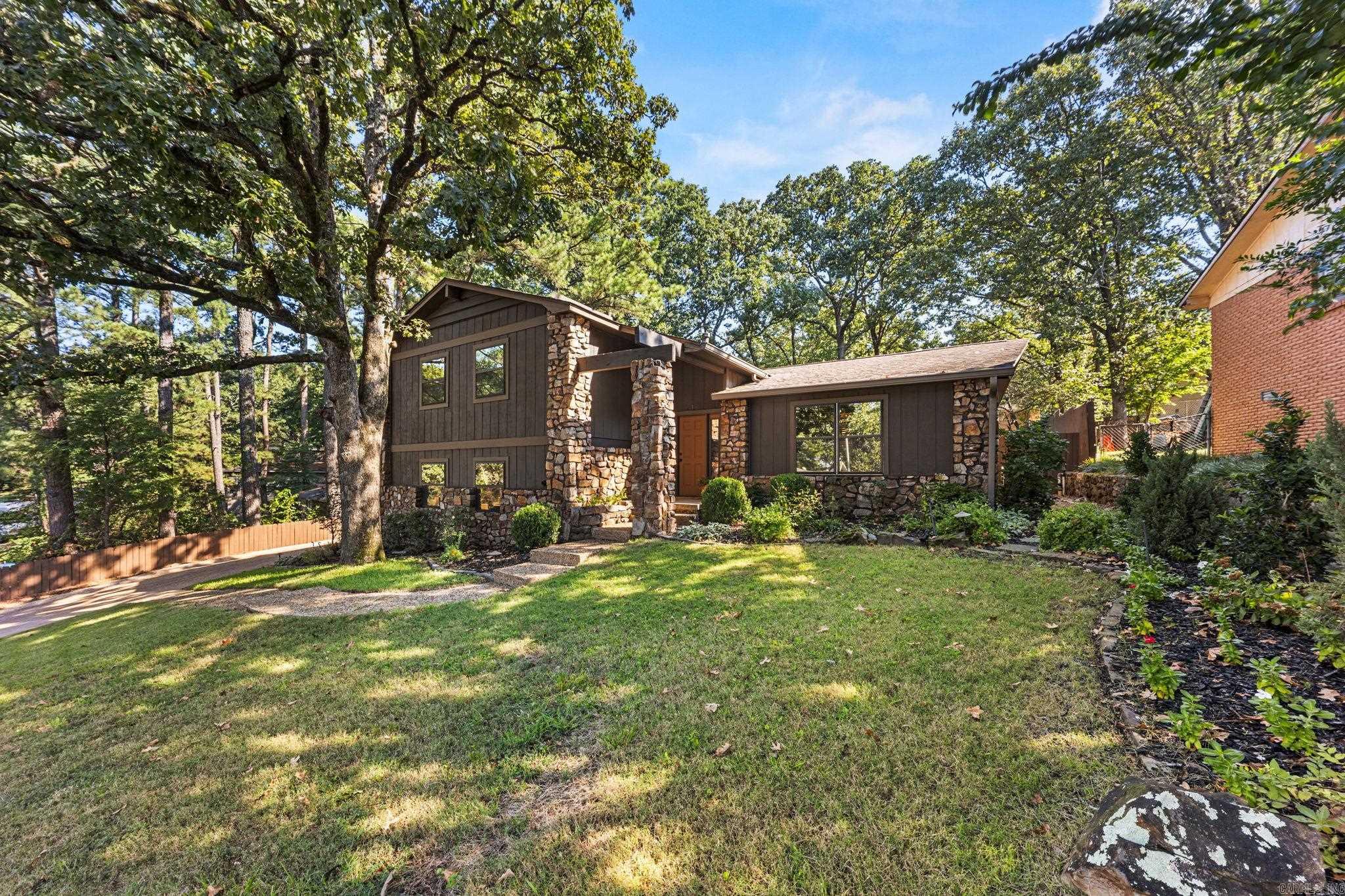 1315 Starfield Road Property Photo 1