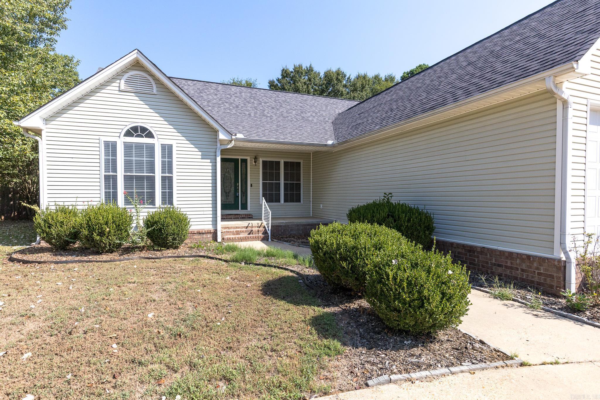 7 Christen Ln Property Photo 1