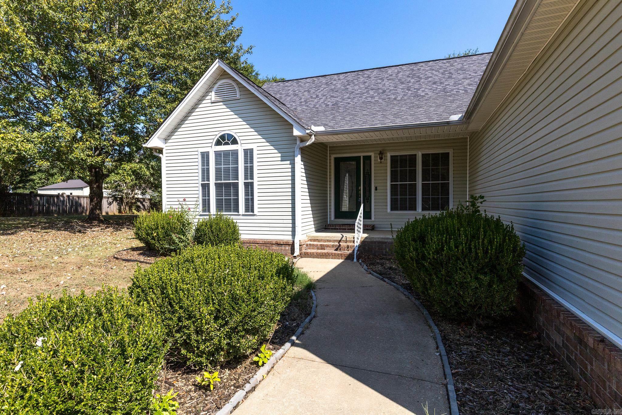 7 Christen Ln Property Photo 2