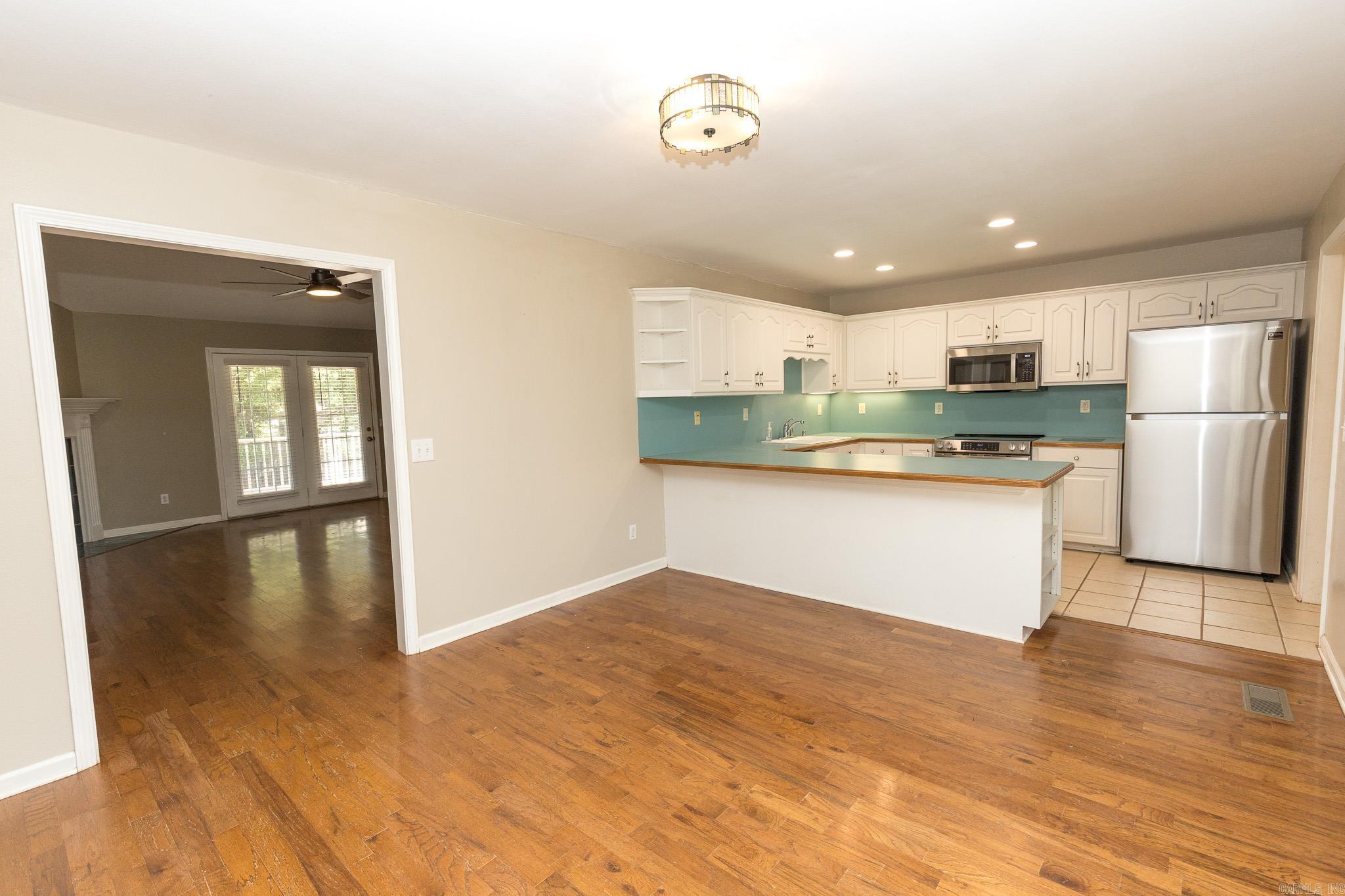 7 Christen Ln Property Photo 6