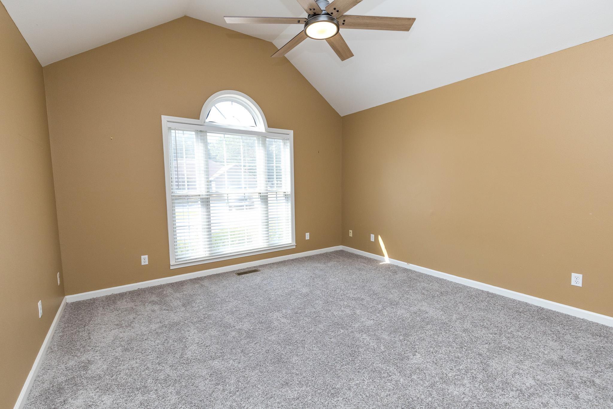7 Christen Ln Property Photo 13