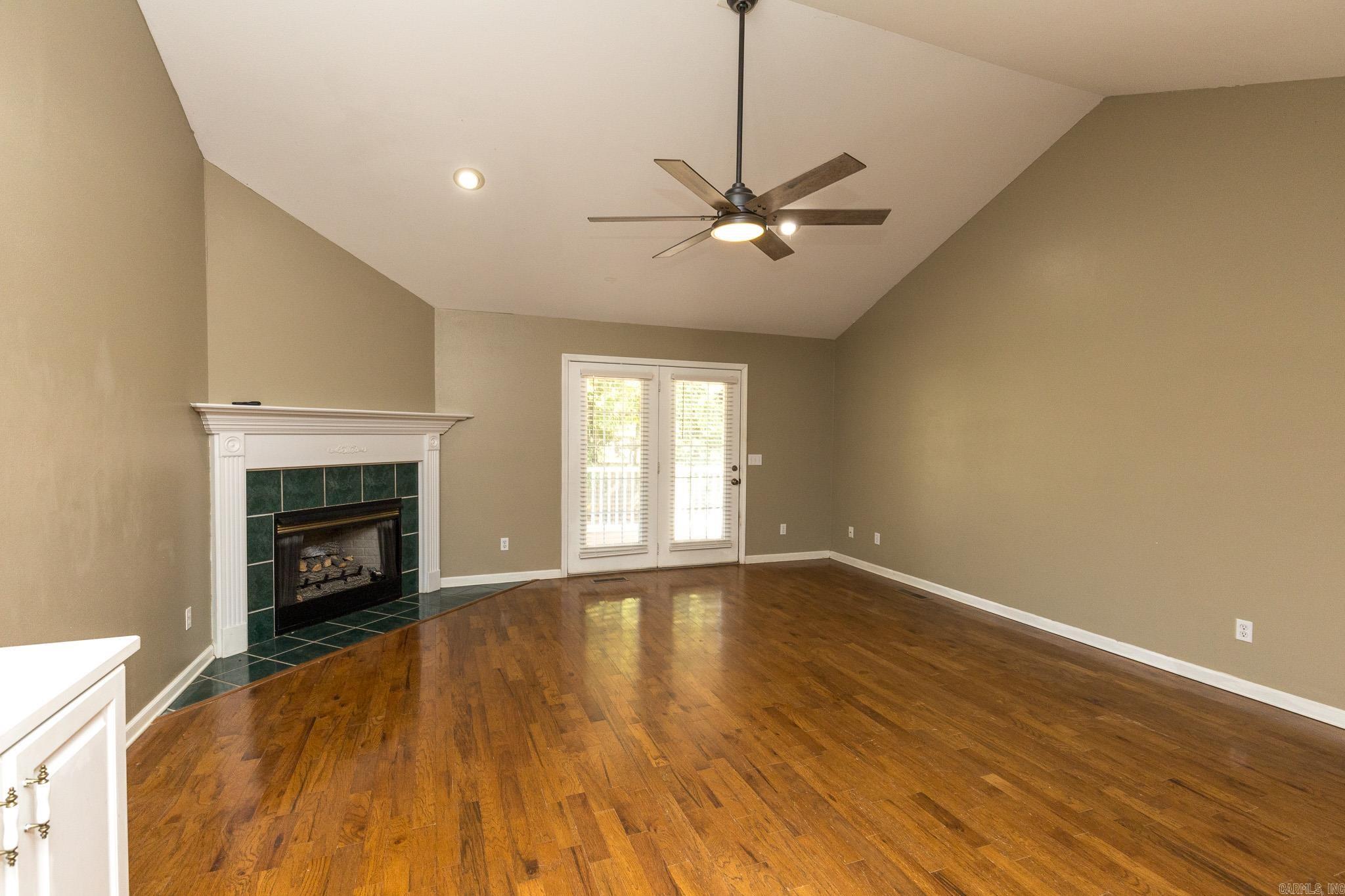 7 Christen Ln Property Photo 17