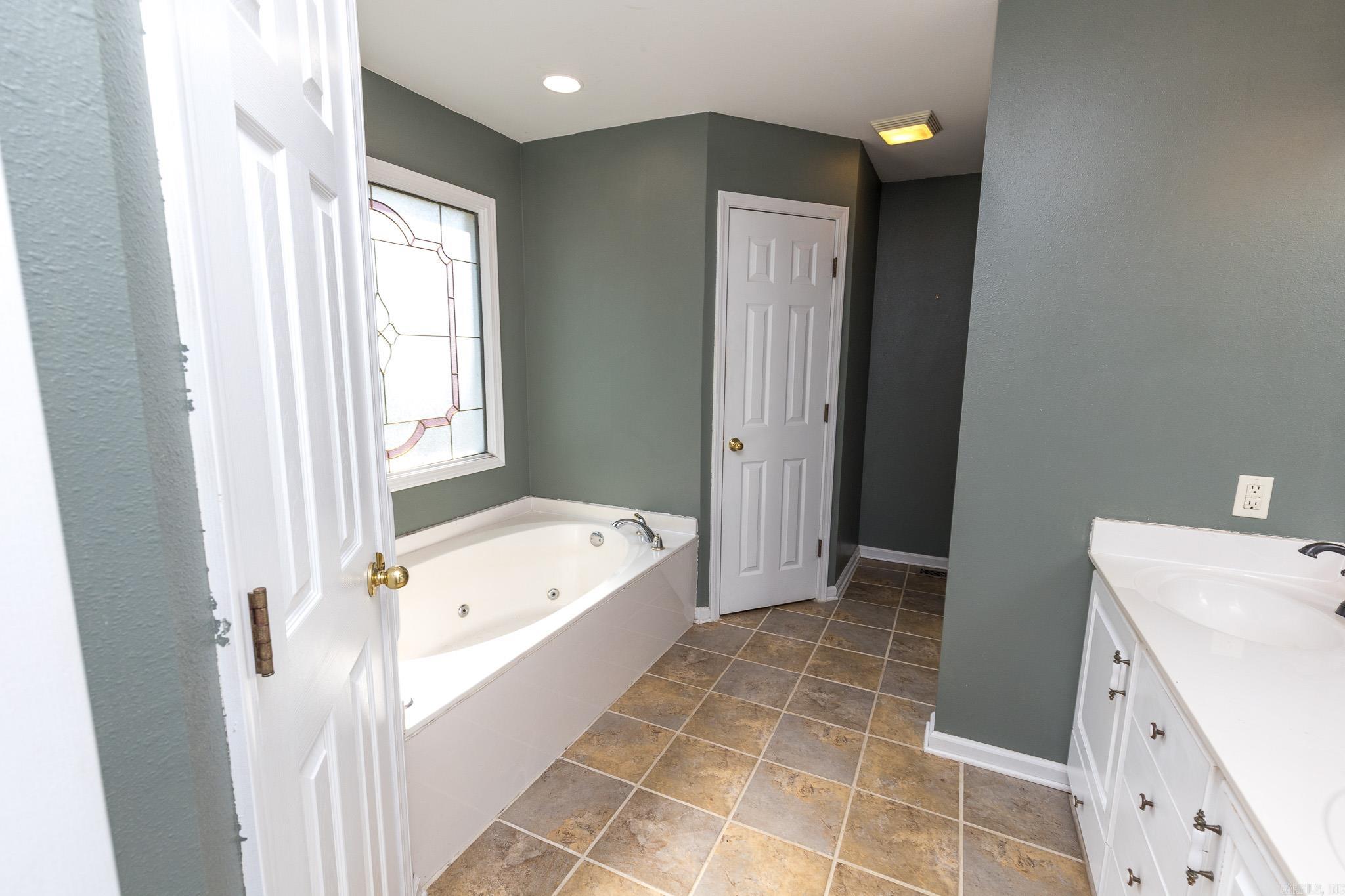 7 Christen Ln Property Photo 25