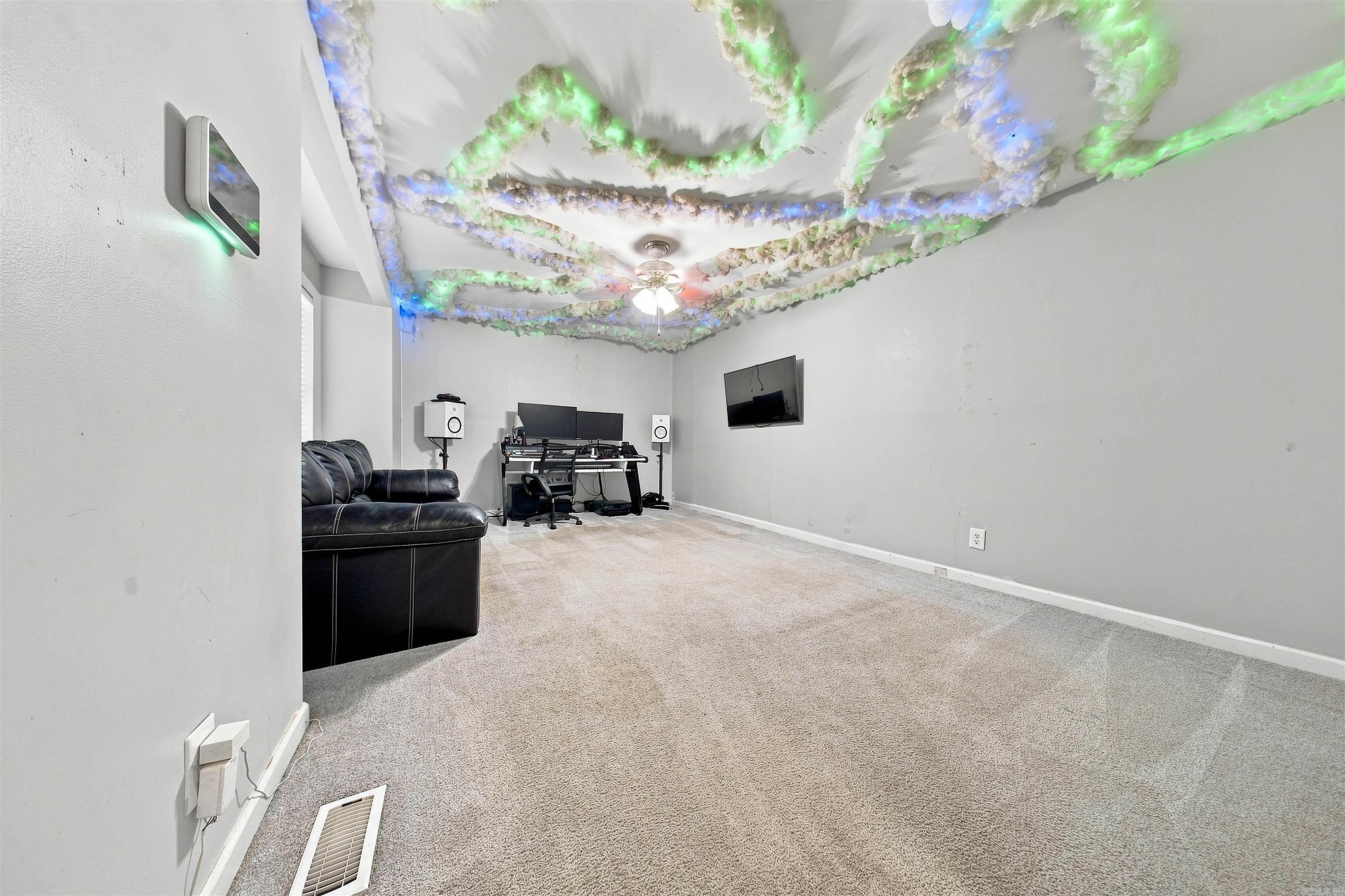 1708 Osceola Drive Property Photo 6
