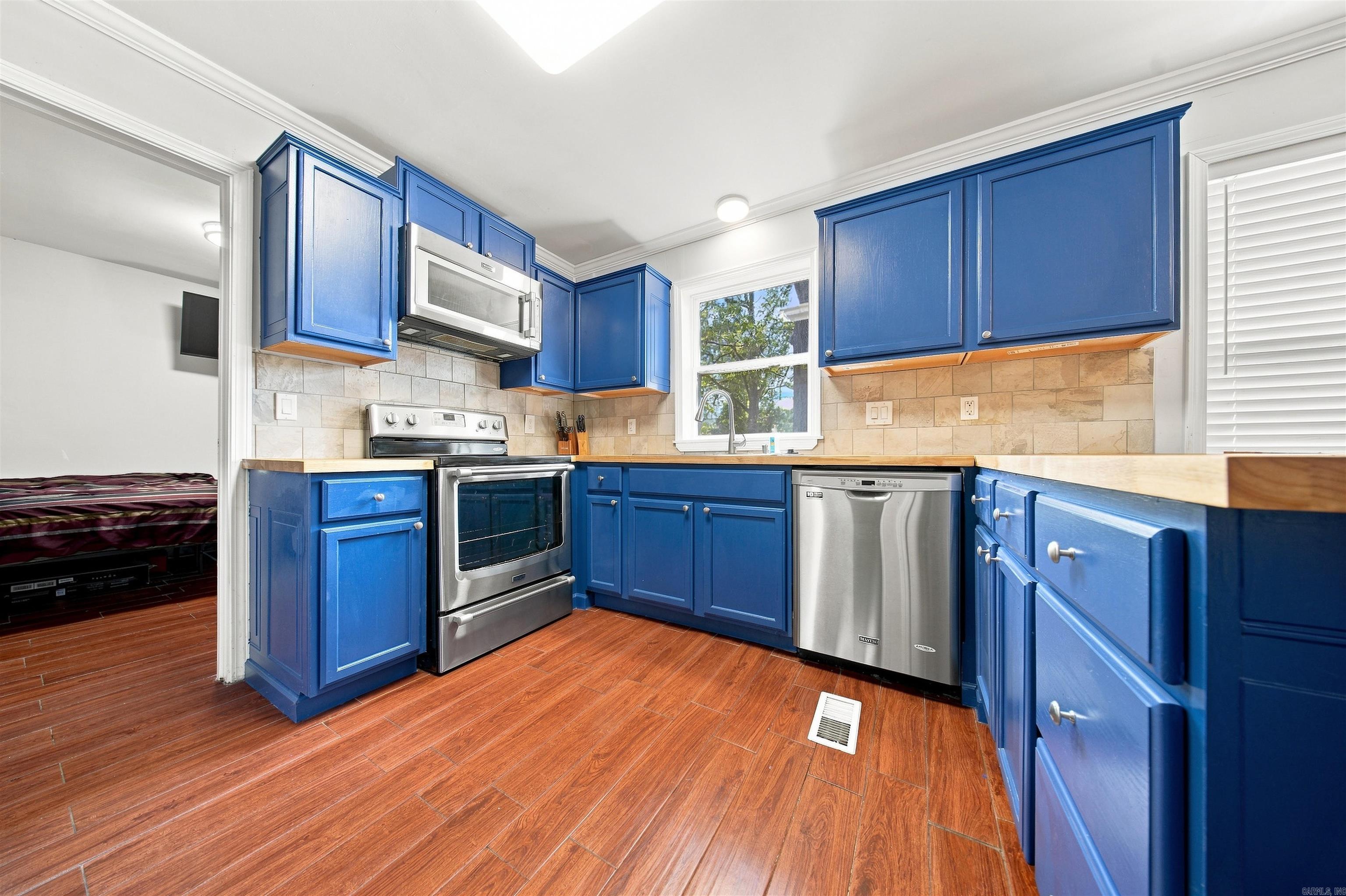 1708 Osceola Drive Property Photo 10