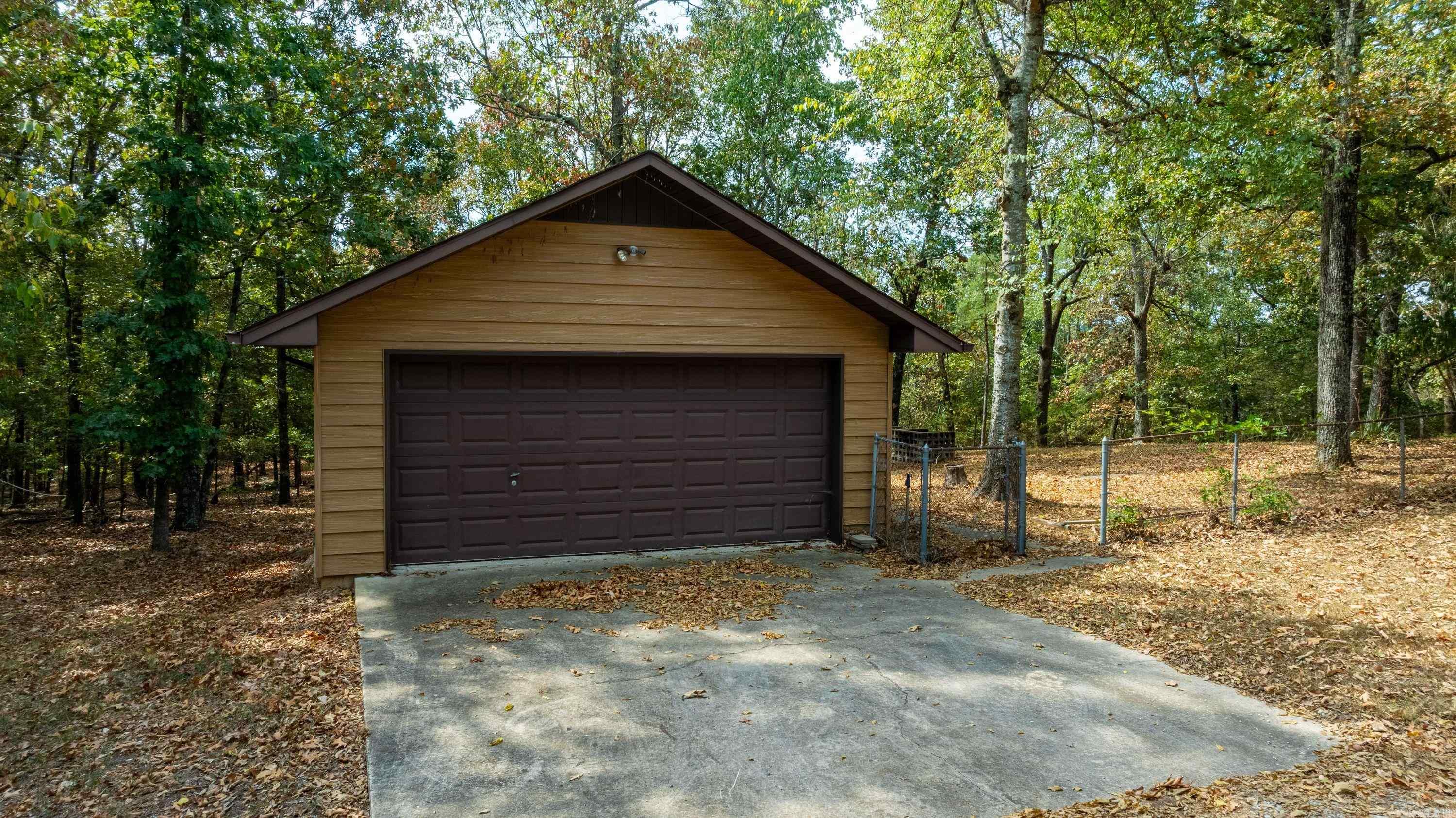 784 Hwy 115 Property Photo 5
