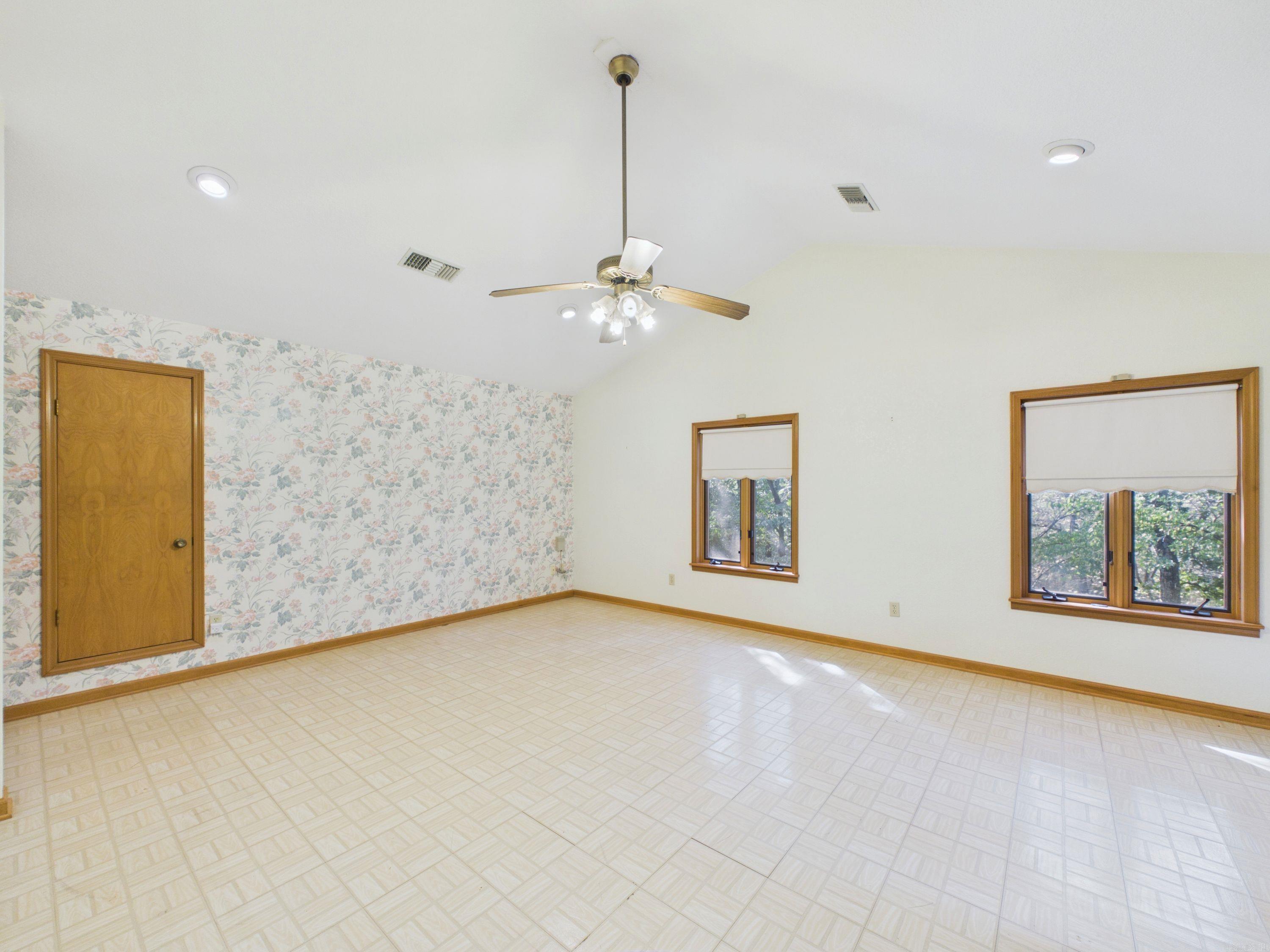 784 Hwy 115 Property Photo 36