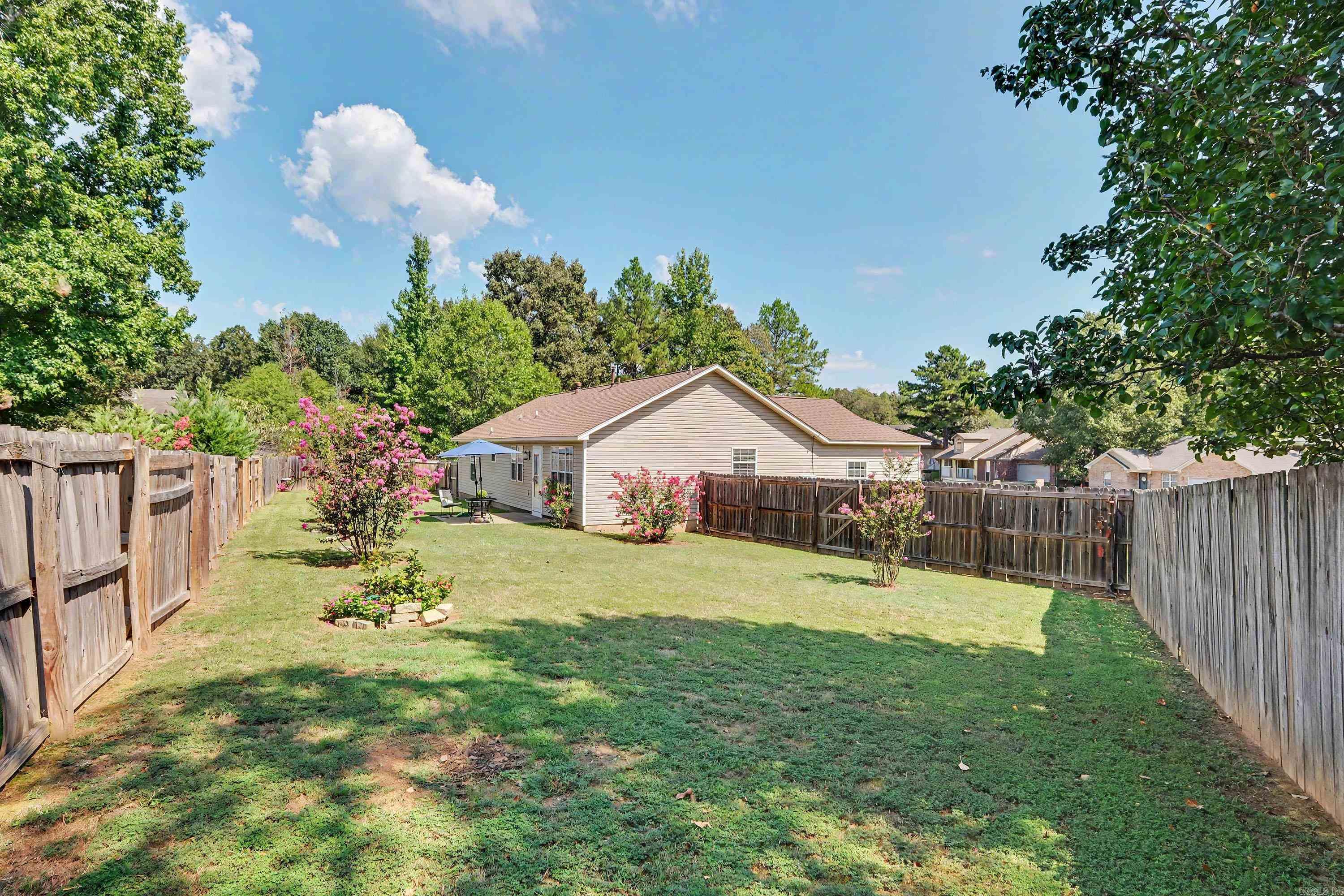 402 Hayley Court Property Photo 30