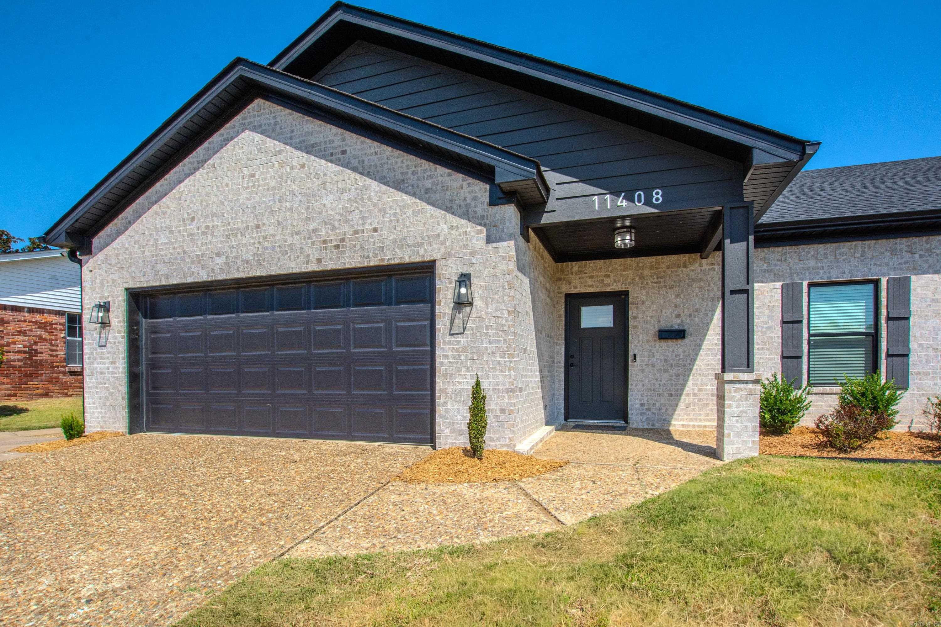 11408 E Stoney Point Court Property Photo 2