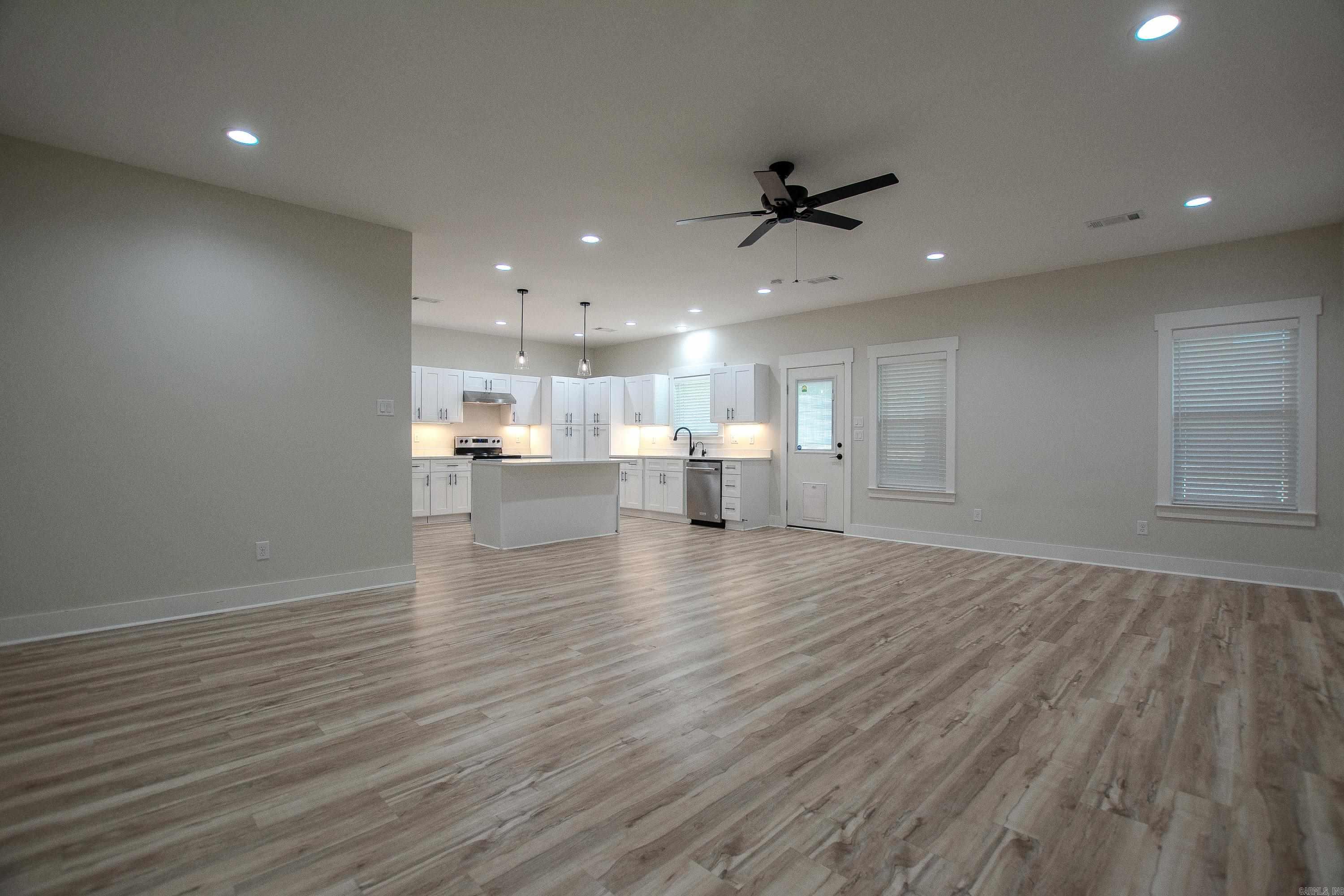 11408 E Stoney Point Court Property Photo 4