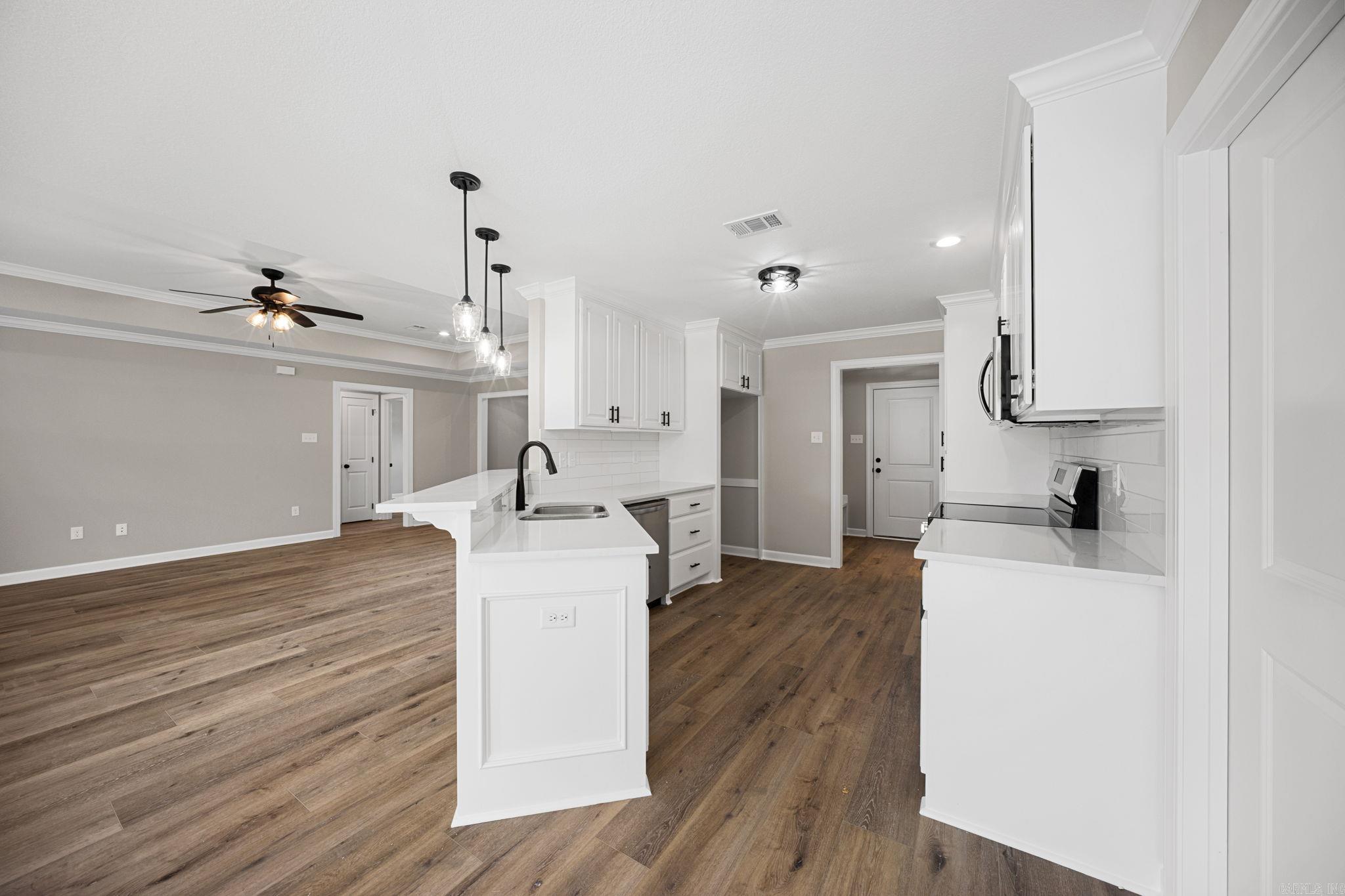 20 Ledrick Circle Property Photo 12