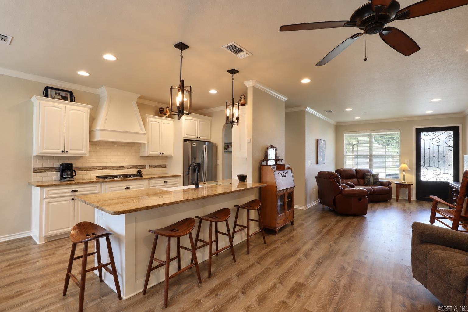 5125 Remington Street Property Photo 3