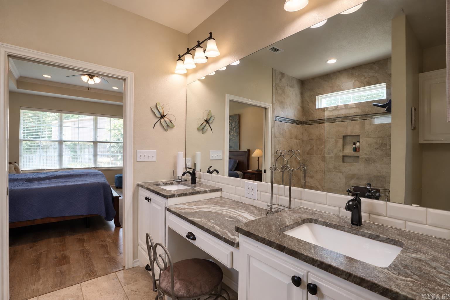 5125 Remington Street Property Photo 12