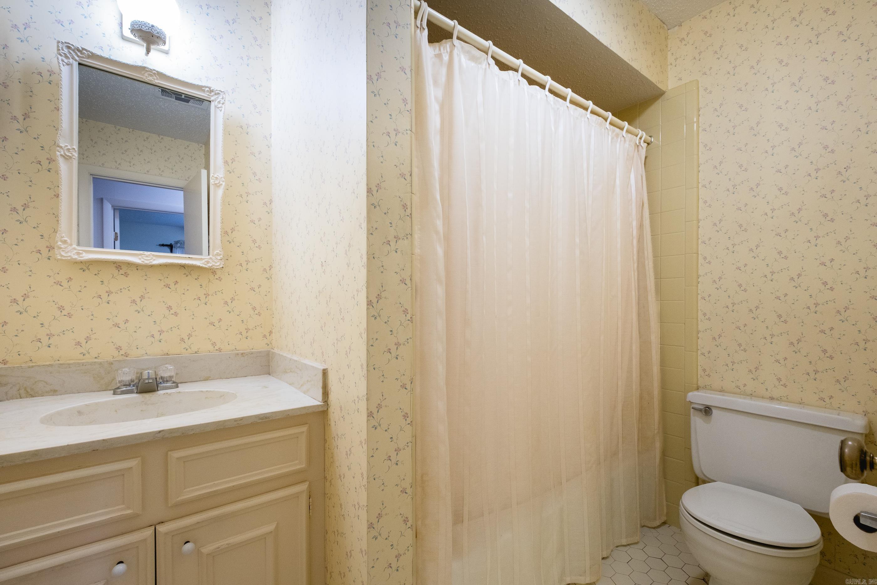 11 Barberry Lane Property Photo 16