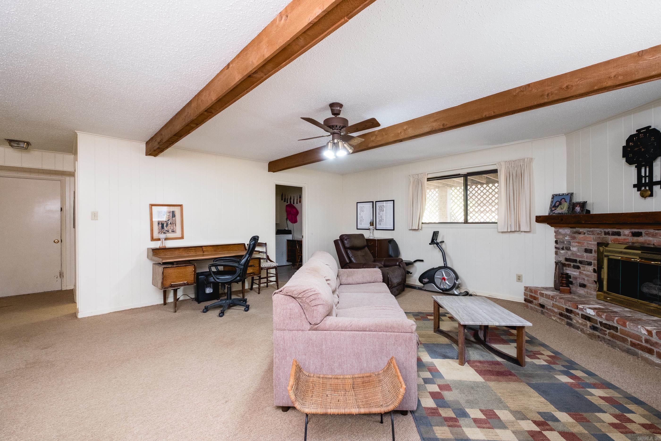 11 Barberry Lane Property Photo 23
