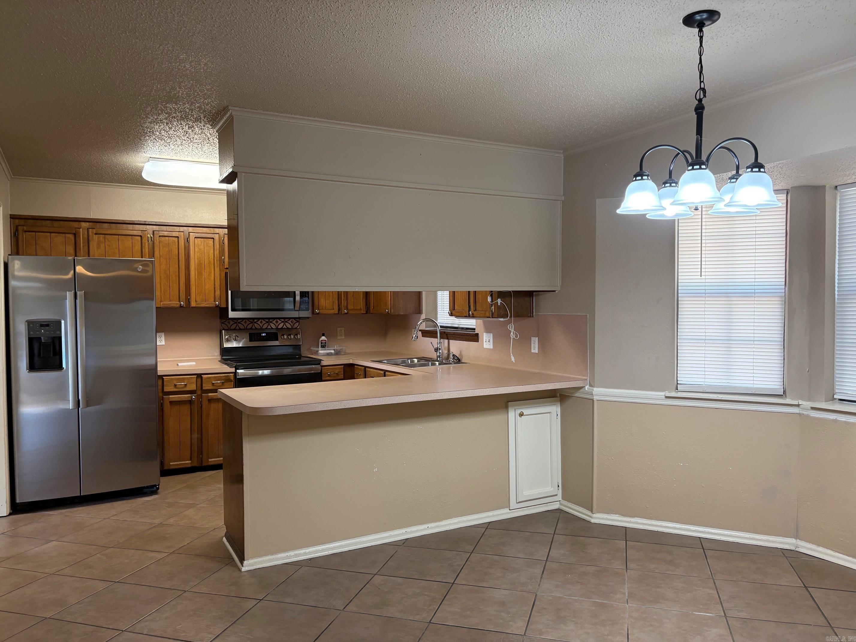 209 Creekwood Drive Property Photo 4