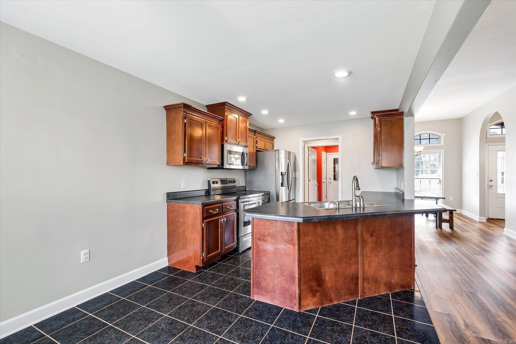 102 Lenford Drive Property Photo 11