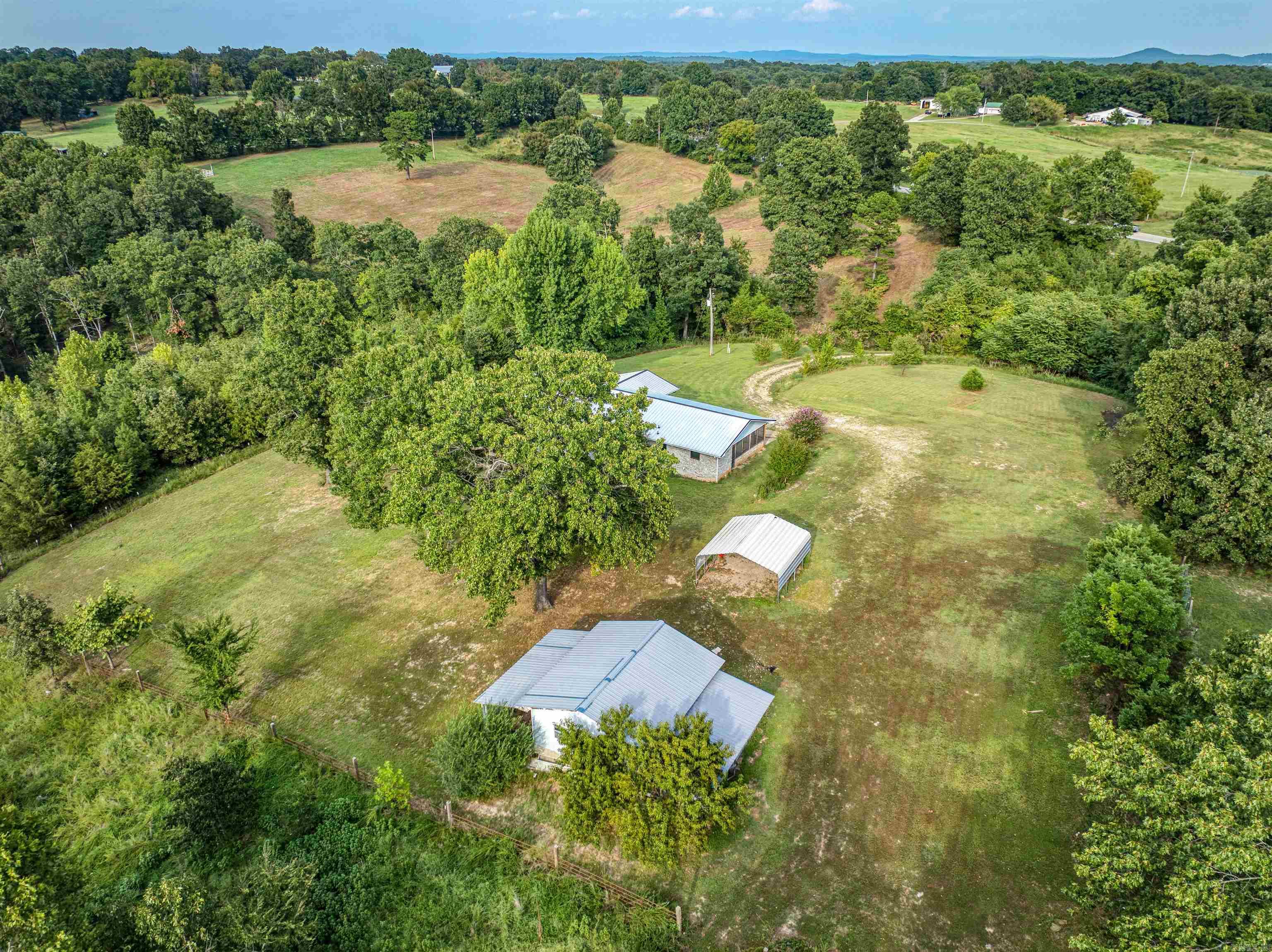 6682 N Highway 125 Property Photo 2