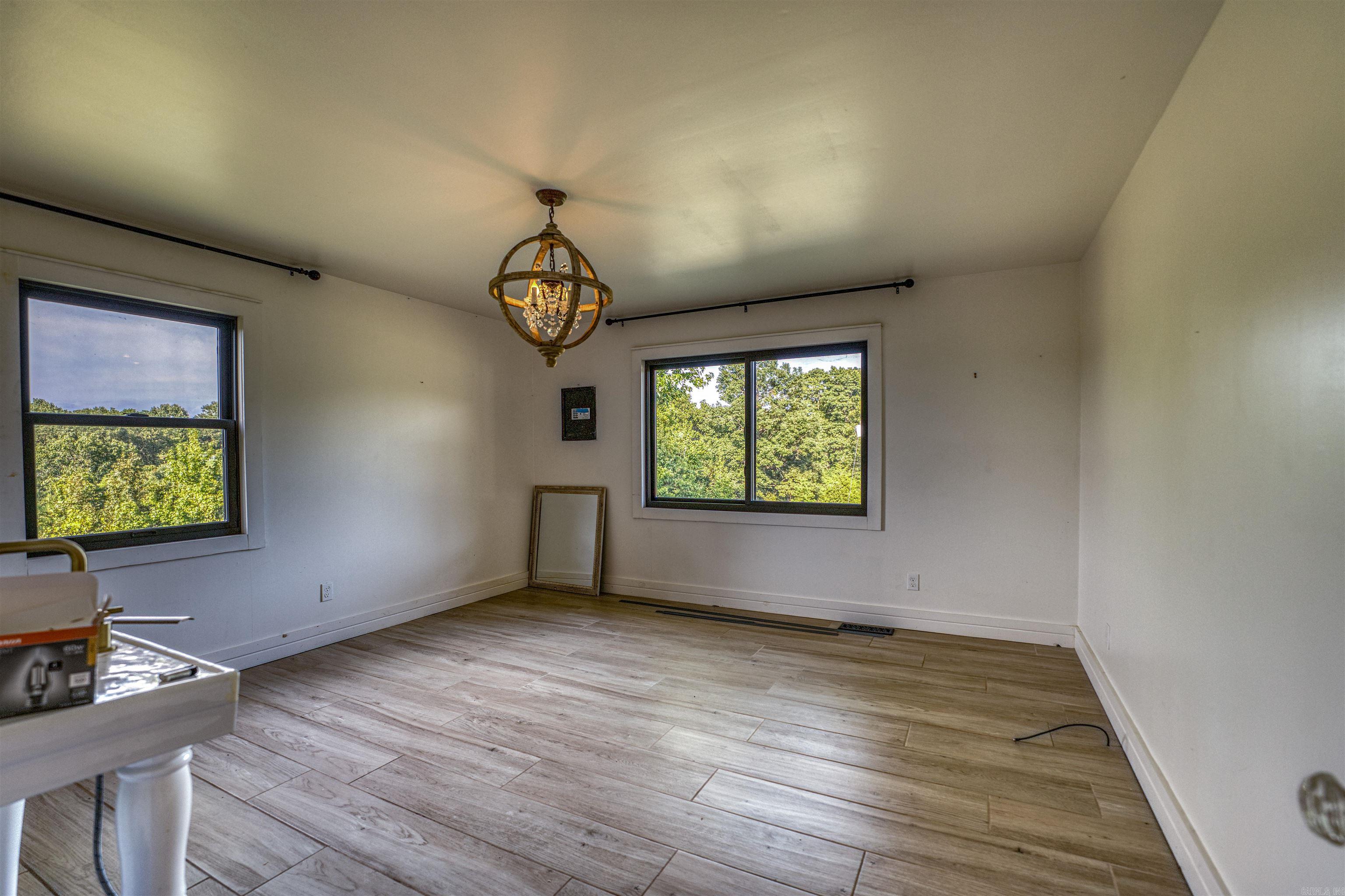 6682 N Highway 125 Property Photo 7