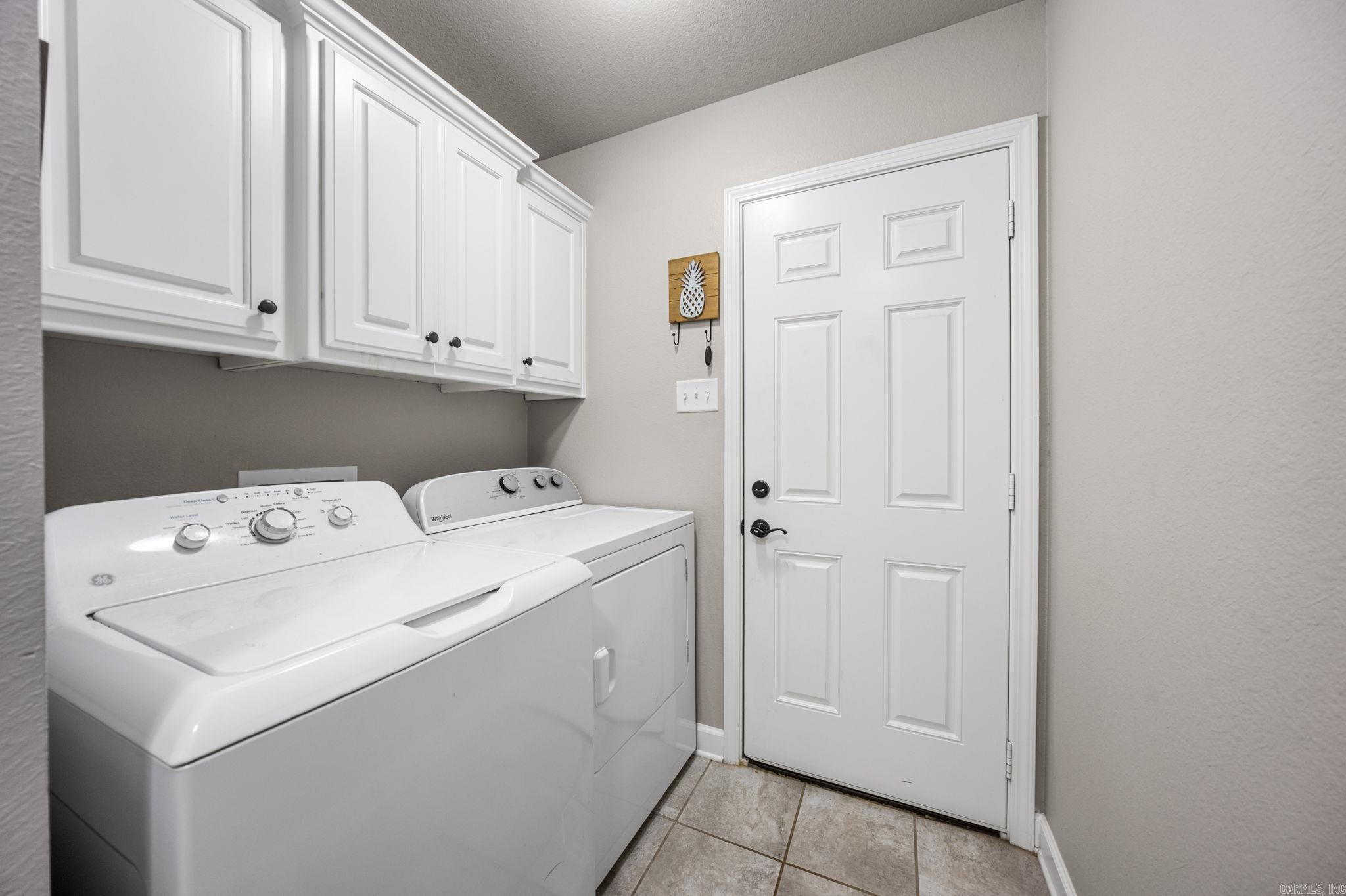 28 Timber Lane Property Photo 14