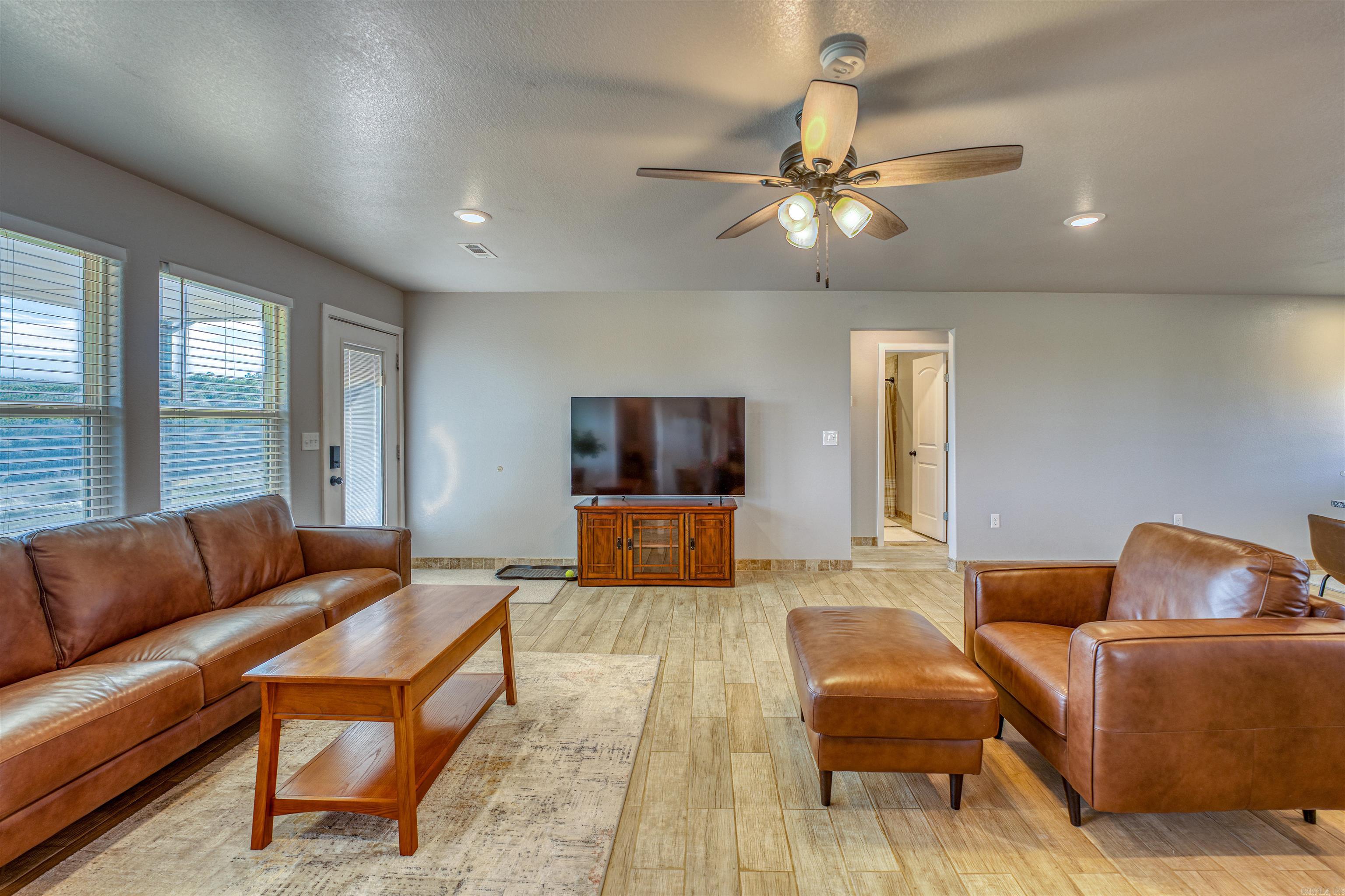 1779 S Nc 1600 Property Photo 4