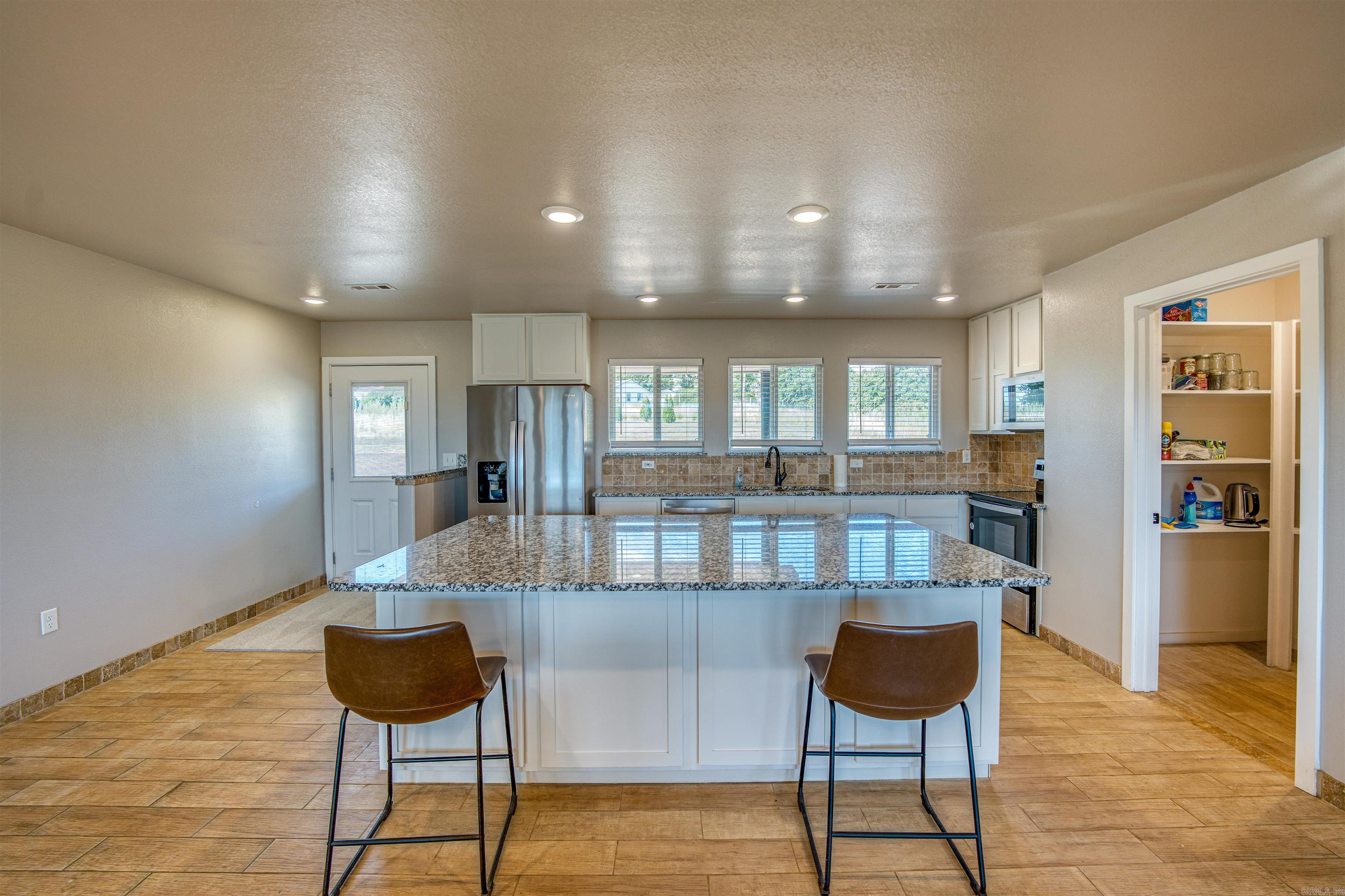 1779 S Nc 1600 Property Photo 6