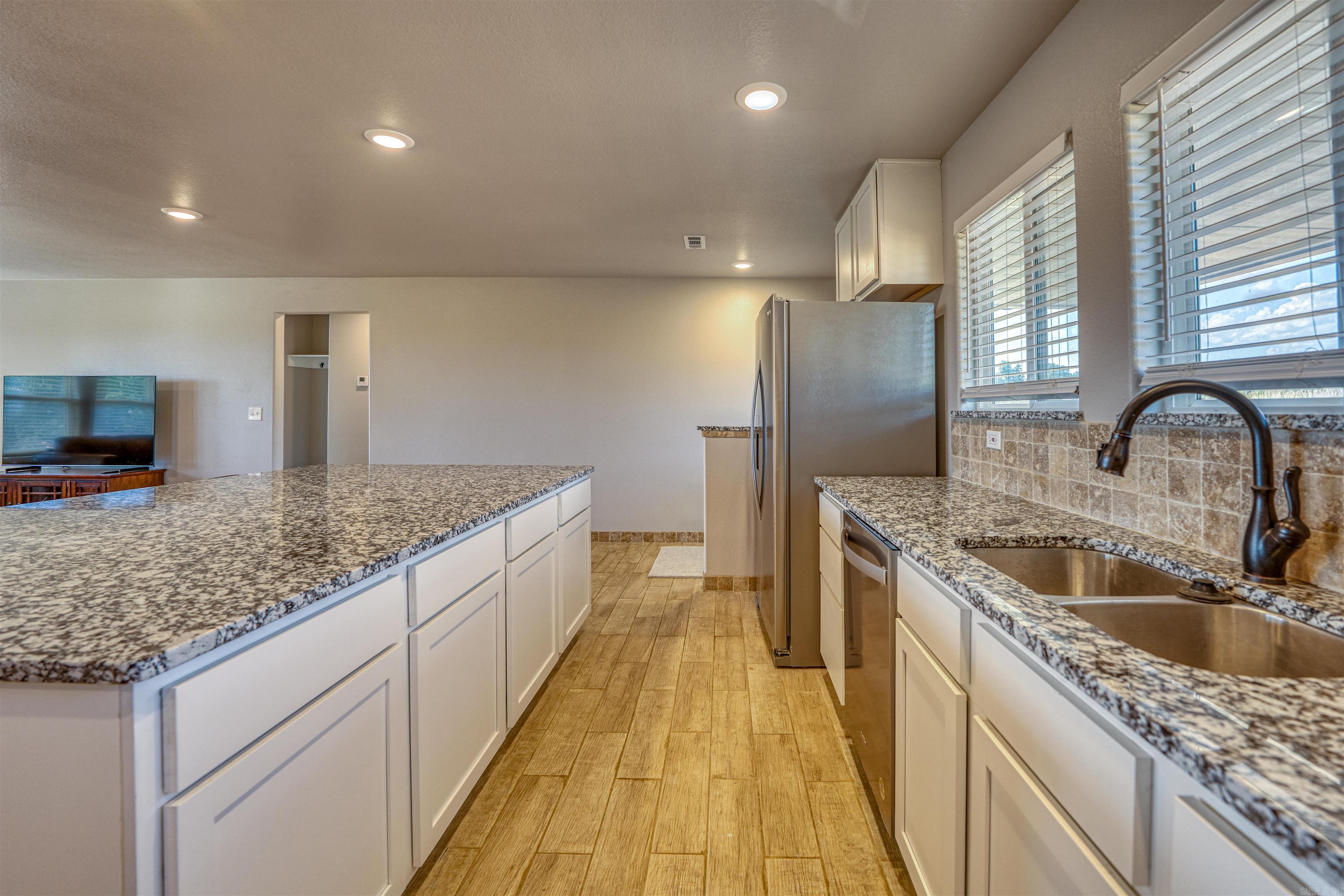 1779 S Nc 1600 Property Photo 7