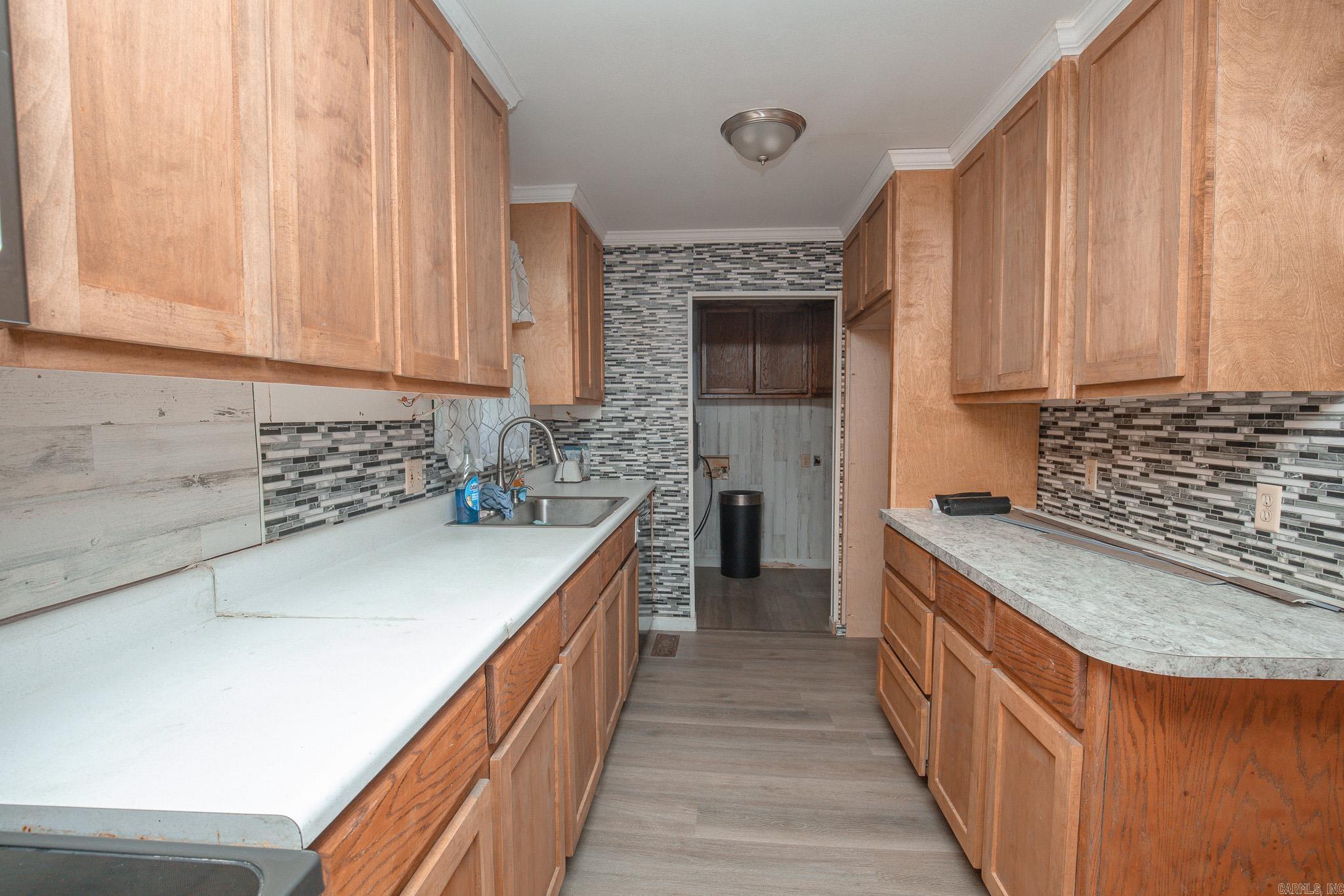 21322 Chicot Property Photo 7