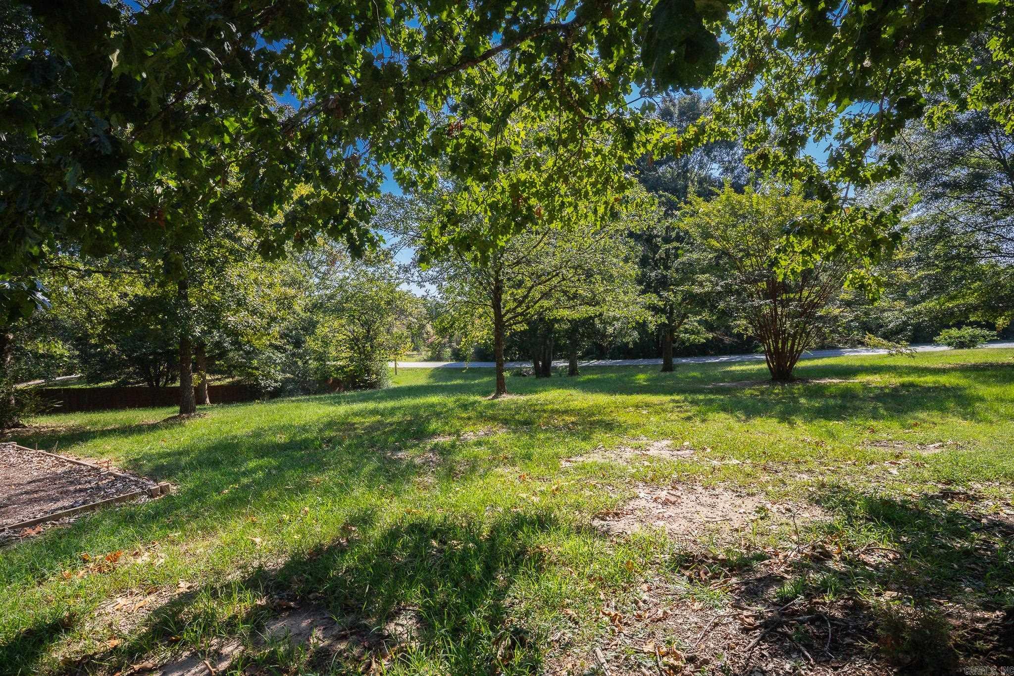 21322 Chicot Property Photo 16