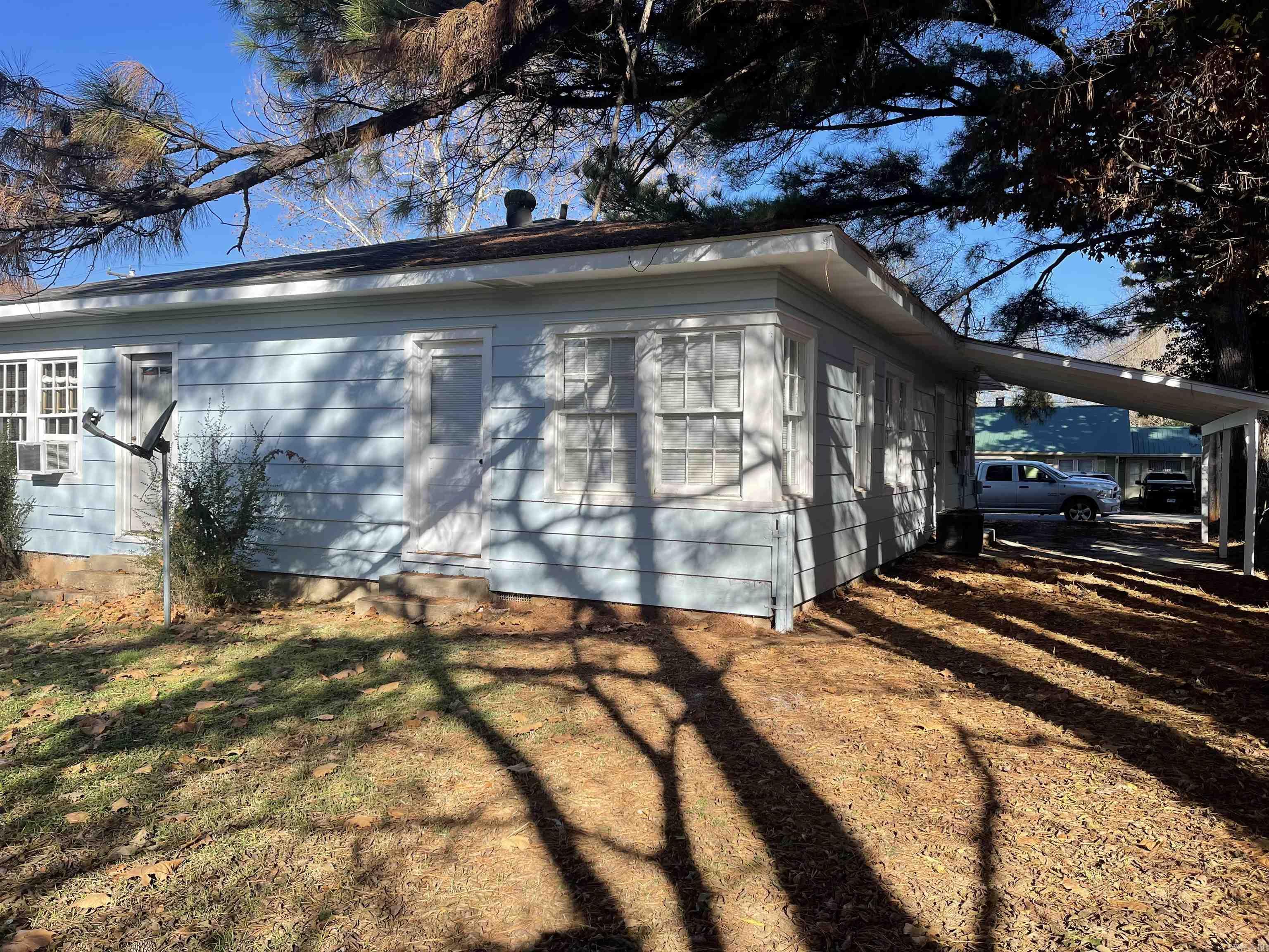 1107 Reynolds St Street Property Photo 1