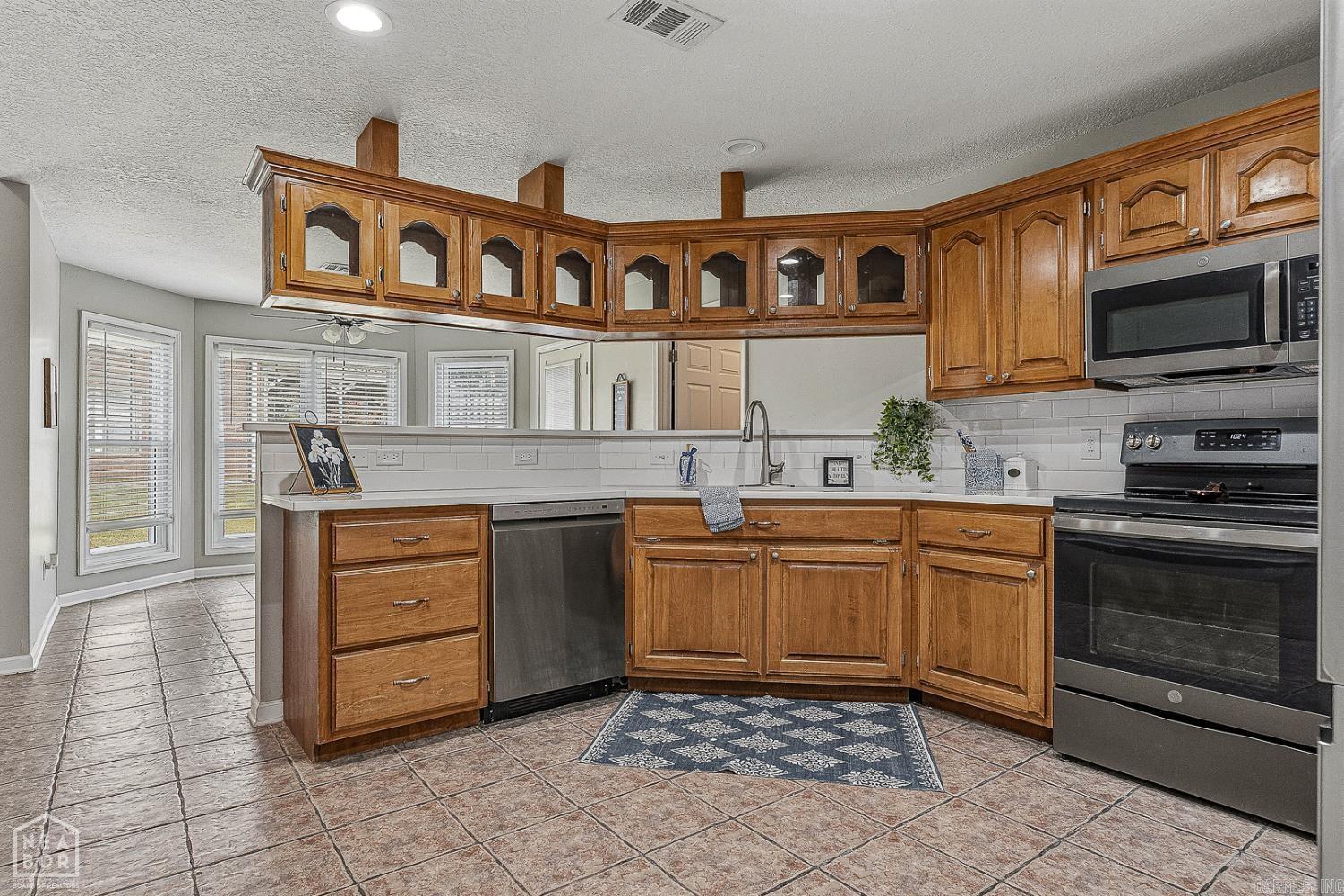 1201 Kirkwood Drive Property Photo 18