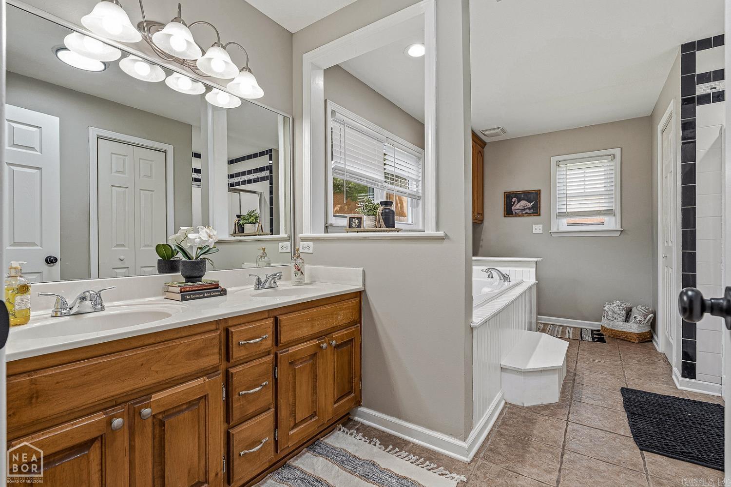 1201 Kirkwood Drive Property Photo 23