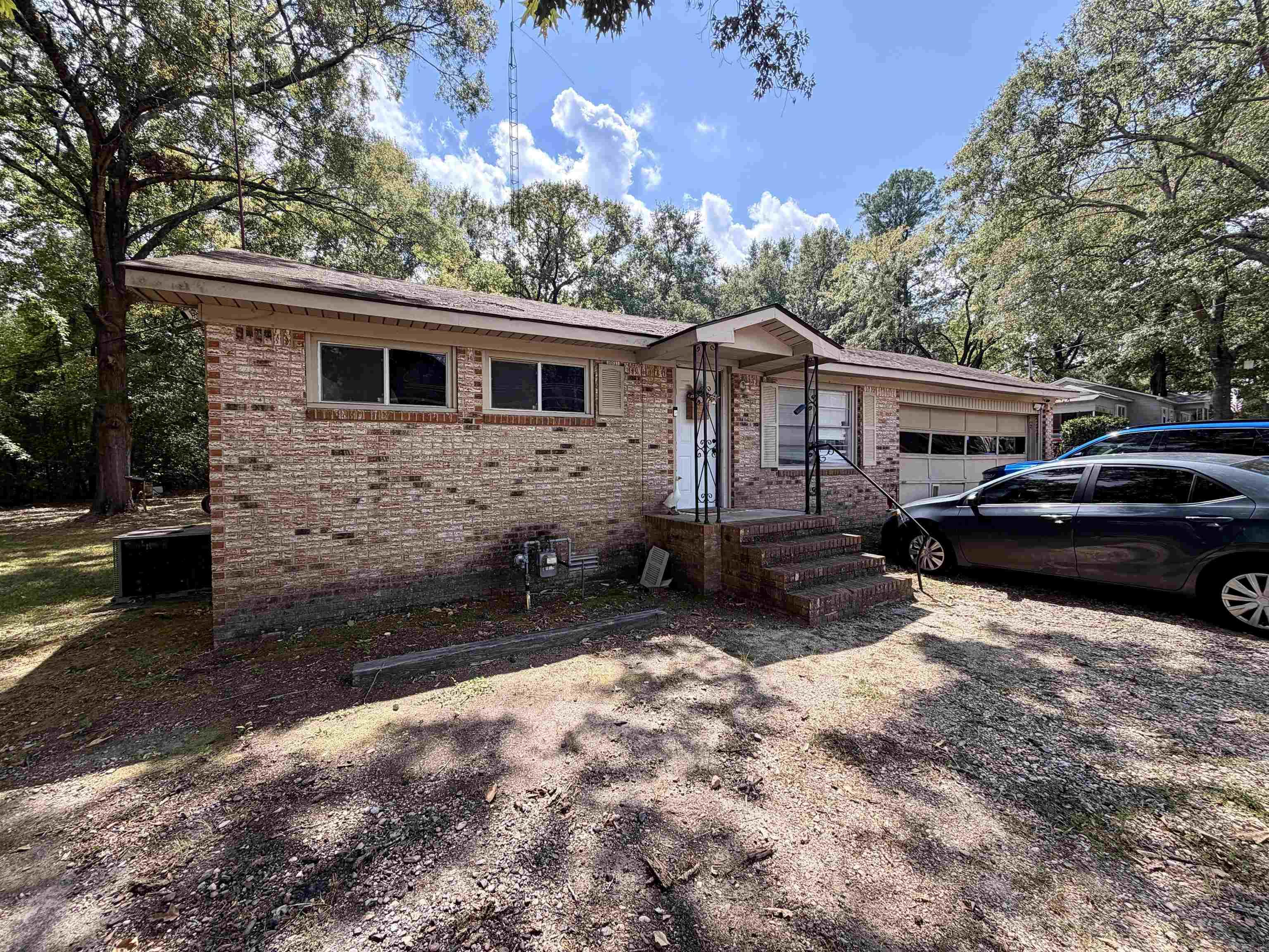7743 Calion Hwy Property Photo 1