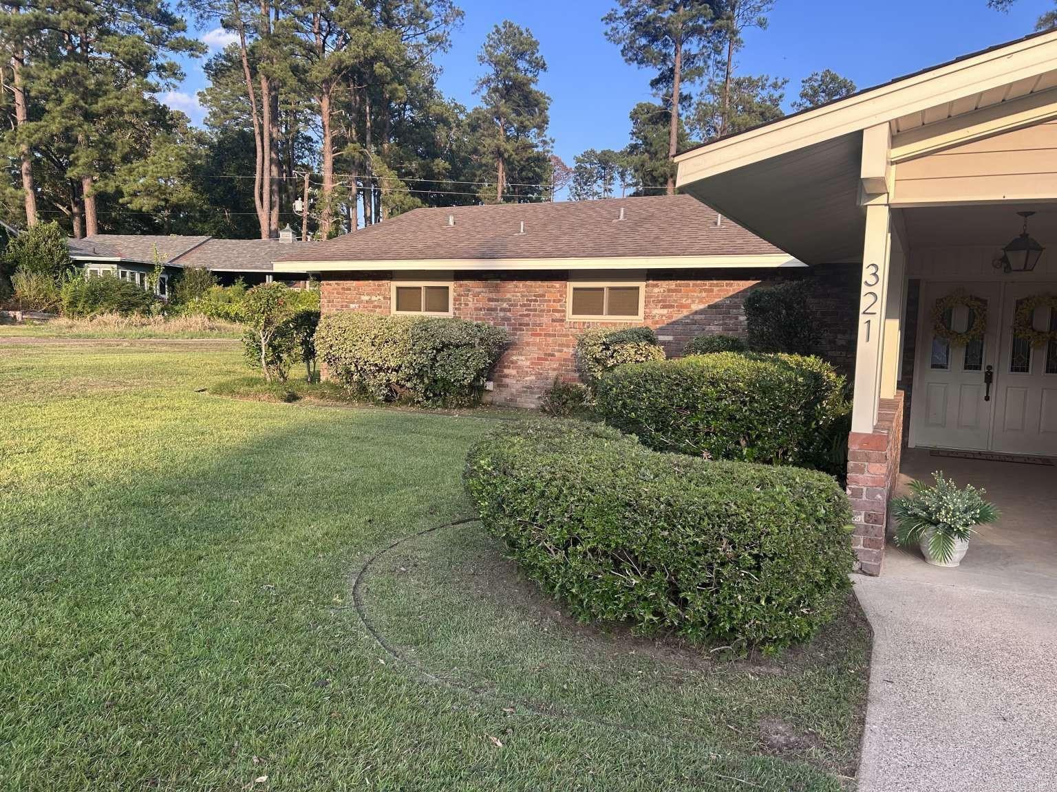 321 Brookridge Drive Property Photo 3