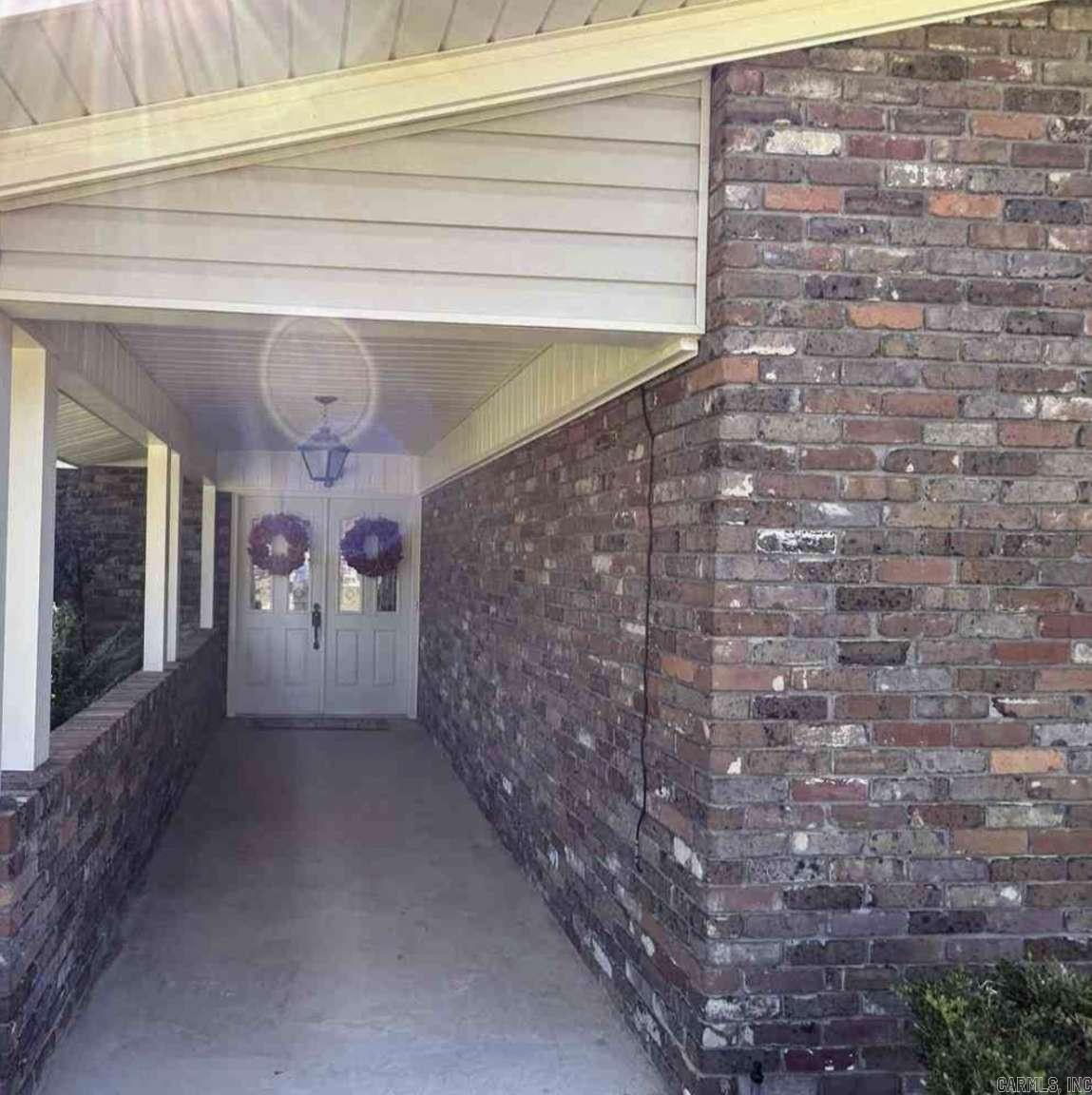 321 Brookridge Drive Property Photo 12