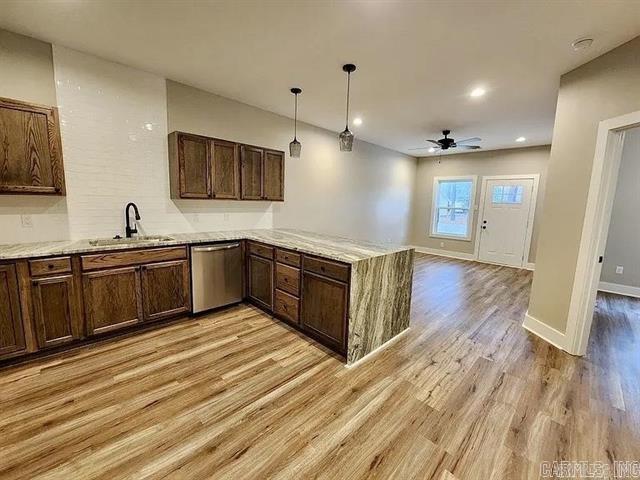 2312 Lavern Street Property Photo 3