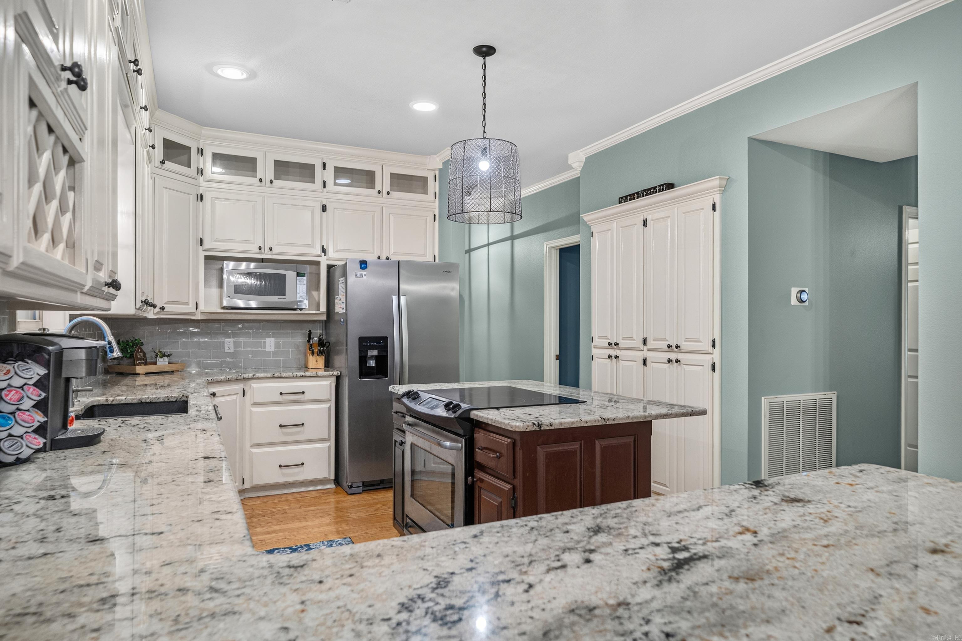 217 Wildflower Court Property Photo 8