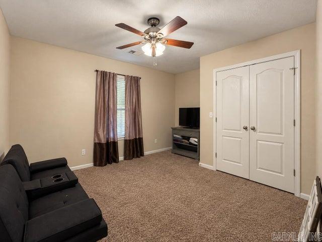 105 Rock Creek Drive Property Photo 19