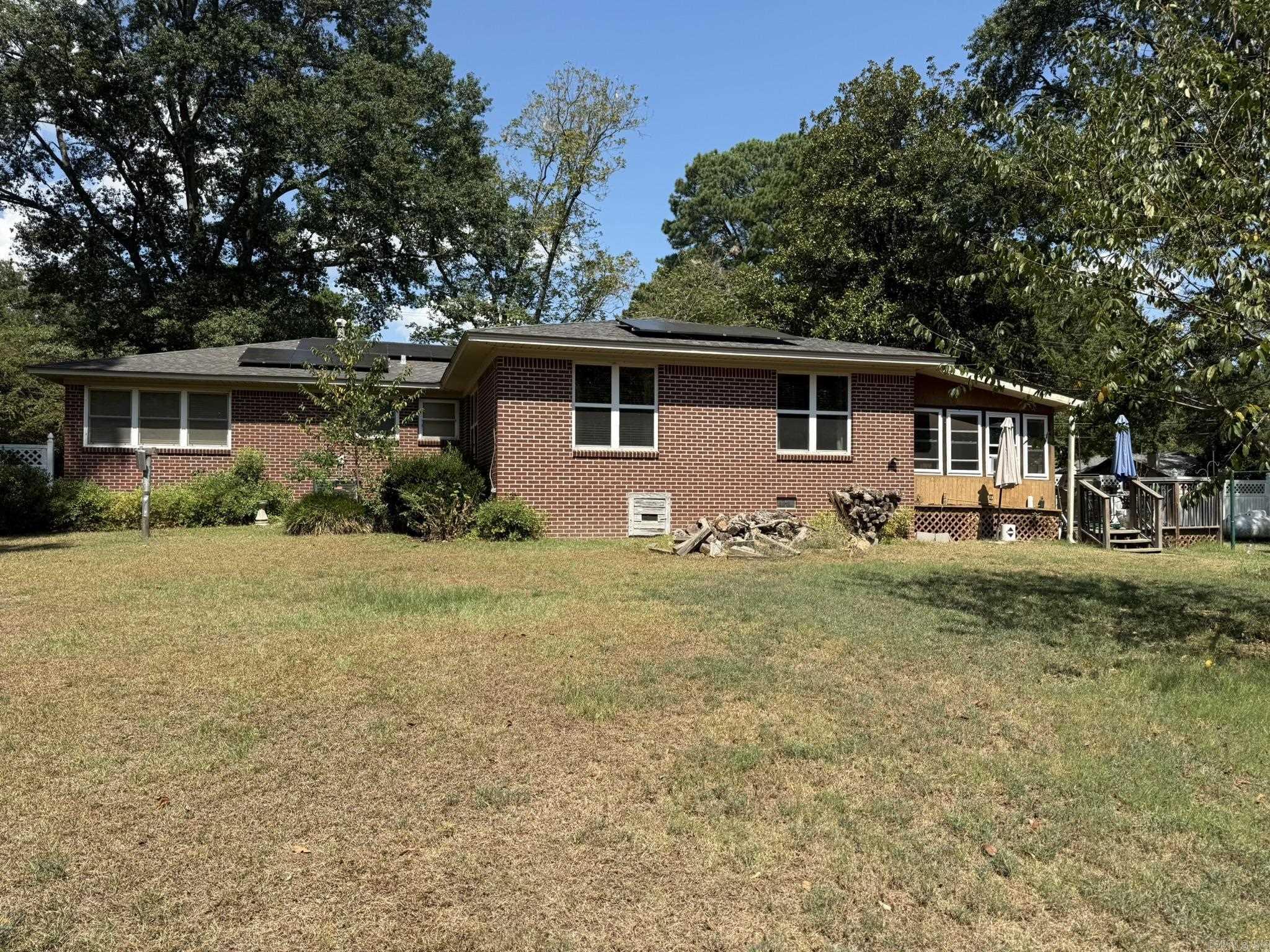 1001 W Sunset Street Property Photo 3