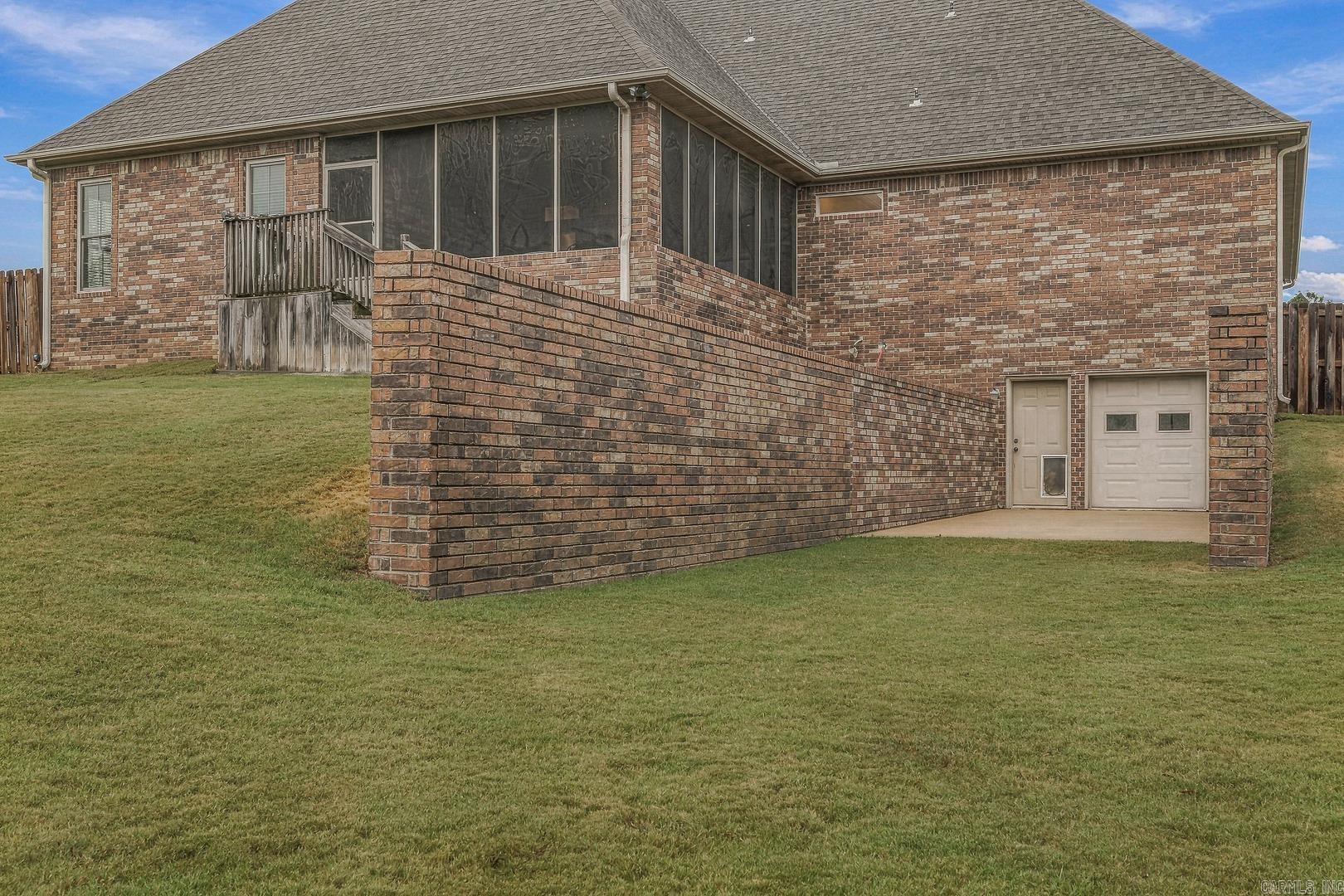 14 Victor Drive Property Photo 46