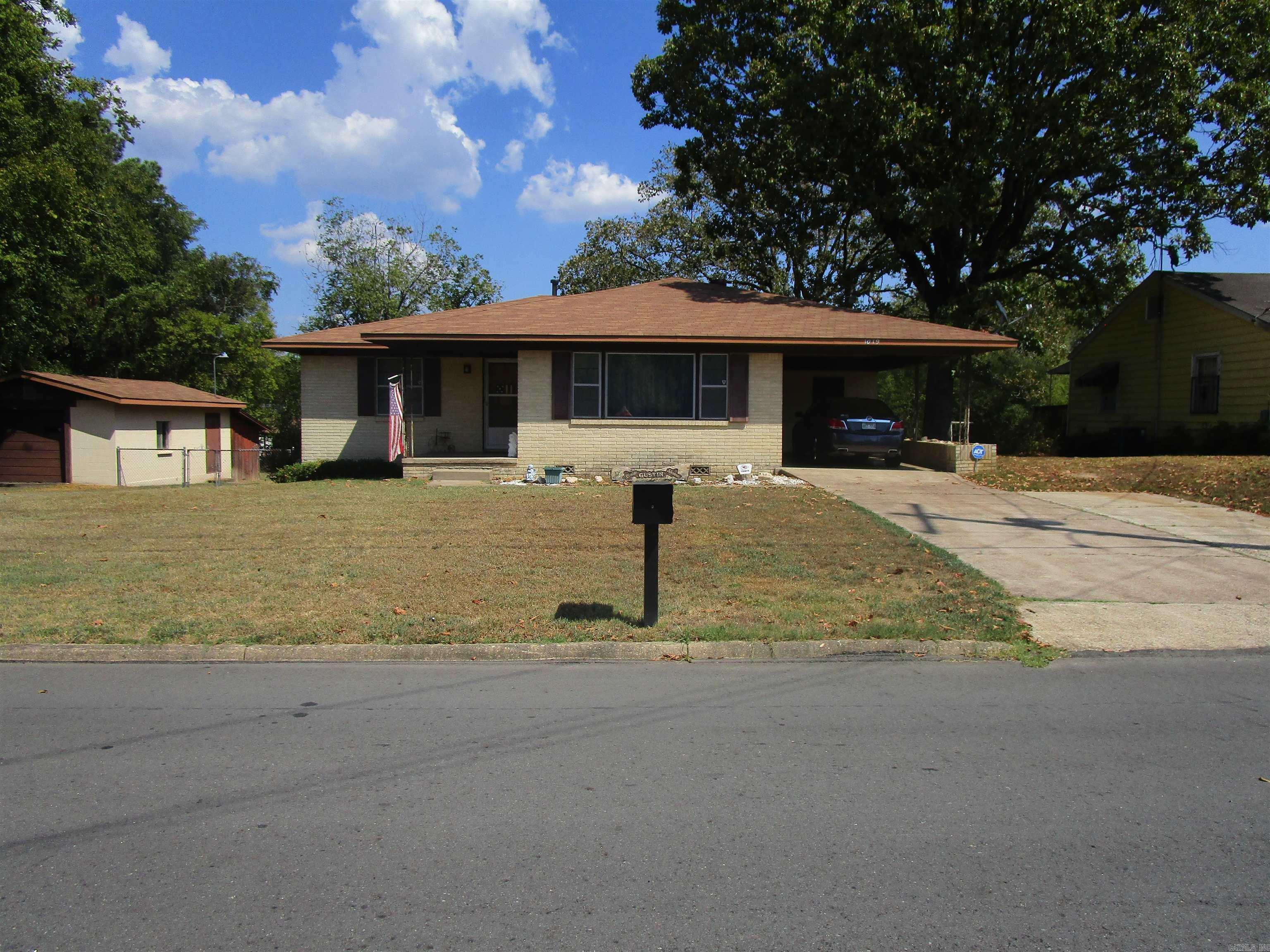 1019 Summer Street Property Photo 1
