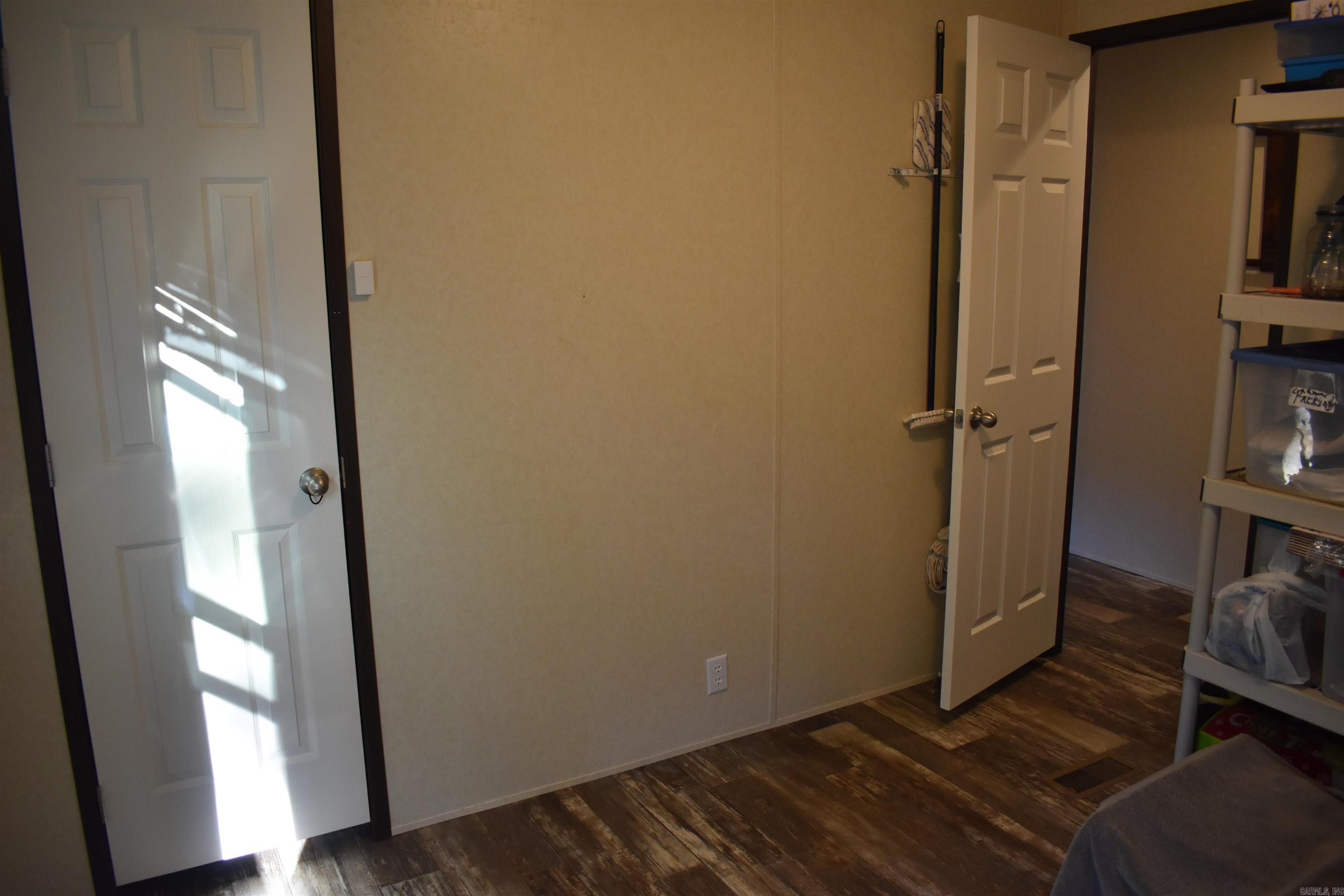26773 Highway 80 Property Photo 8