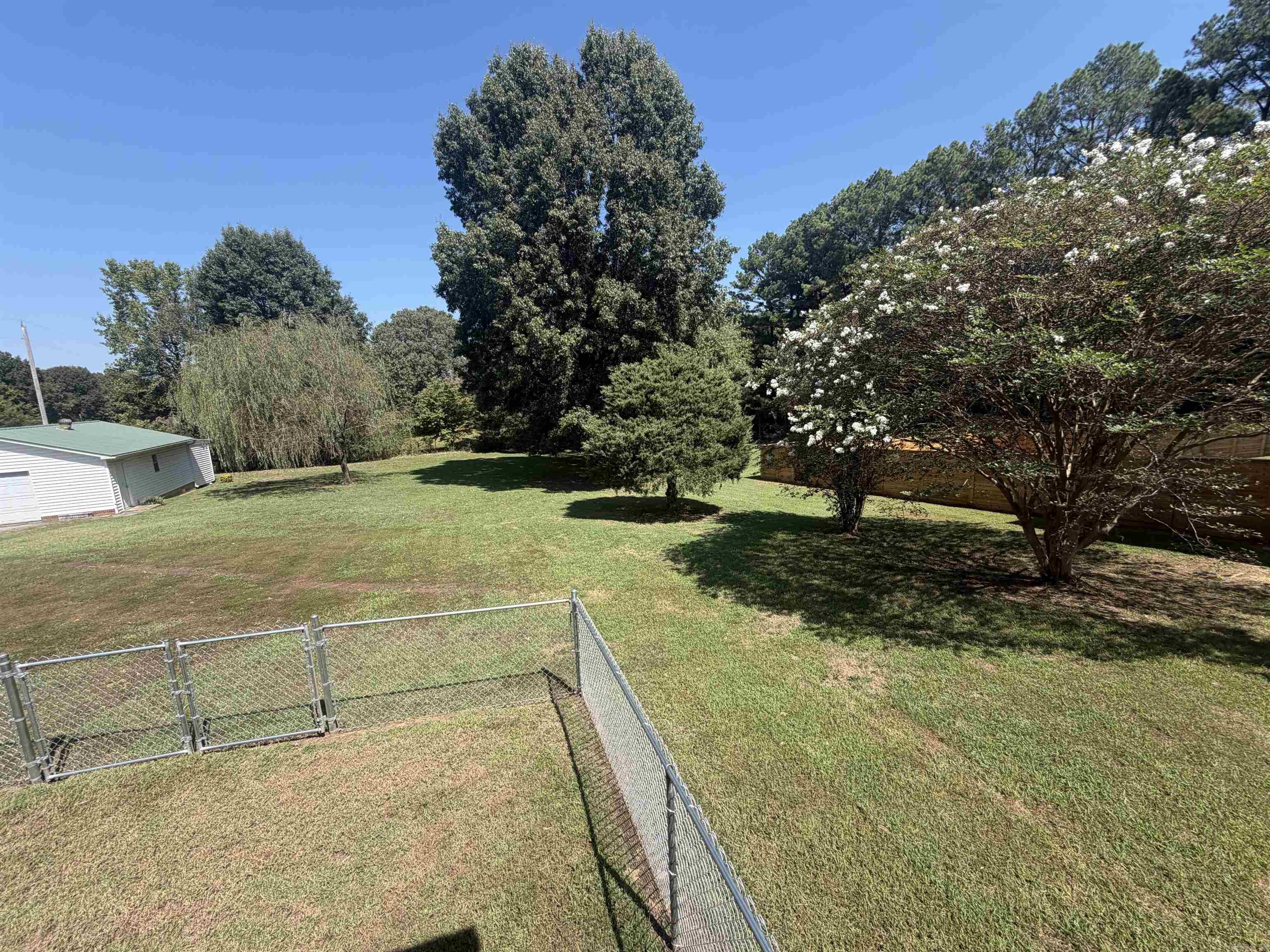905 W Unity Road Property Photo 17