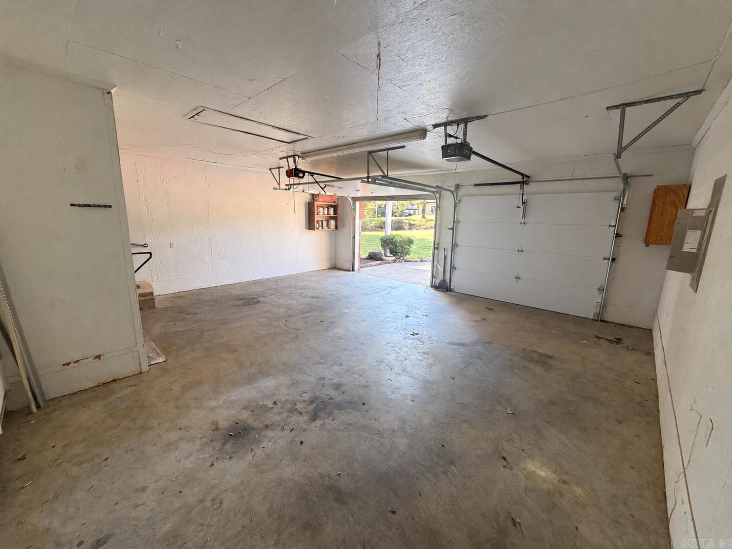 905 W Unity Road Property Photo 21