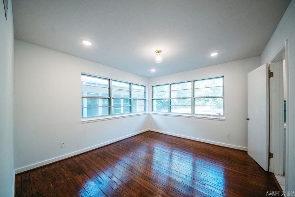 399 Louise Drive Property Photo 12